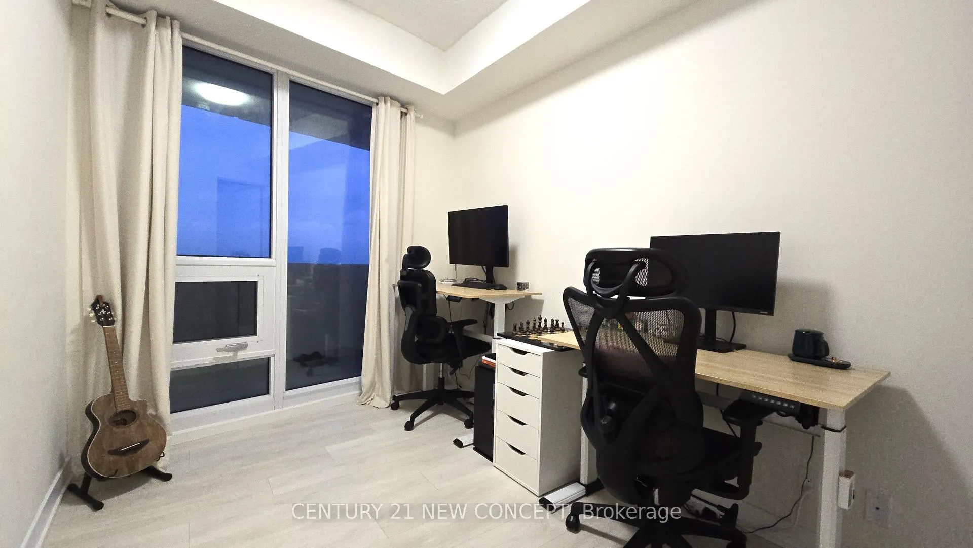 Photo 10 of Unit 3602, 2221 Yonge Street, Toronto, Mount Pleasant West — HOMEH