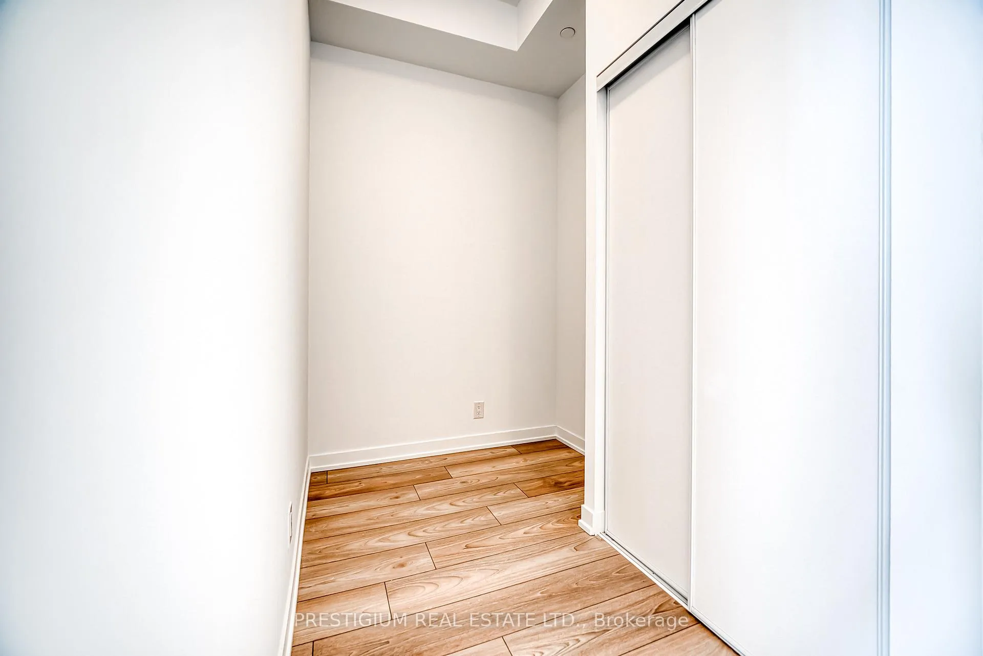Photo 9 of Unit 1211, 1182 King Street W, Toronto, South Parkdale — HOMEH