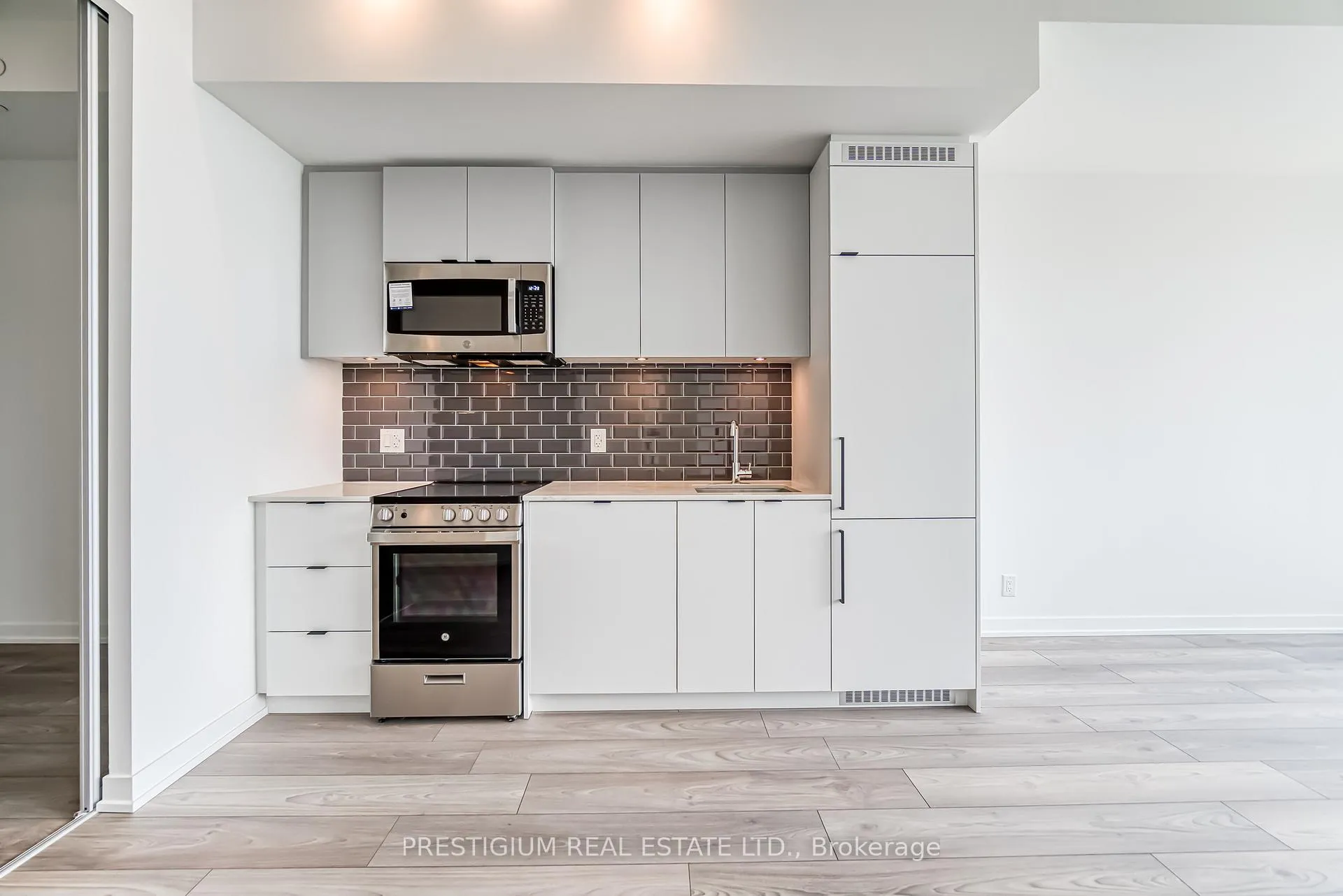 Photo 12 of Unit 1211, 1182 King Street W, Toronto, South Parkdale — HOMEH
