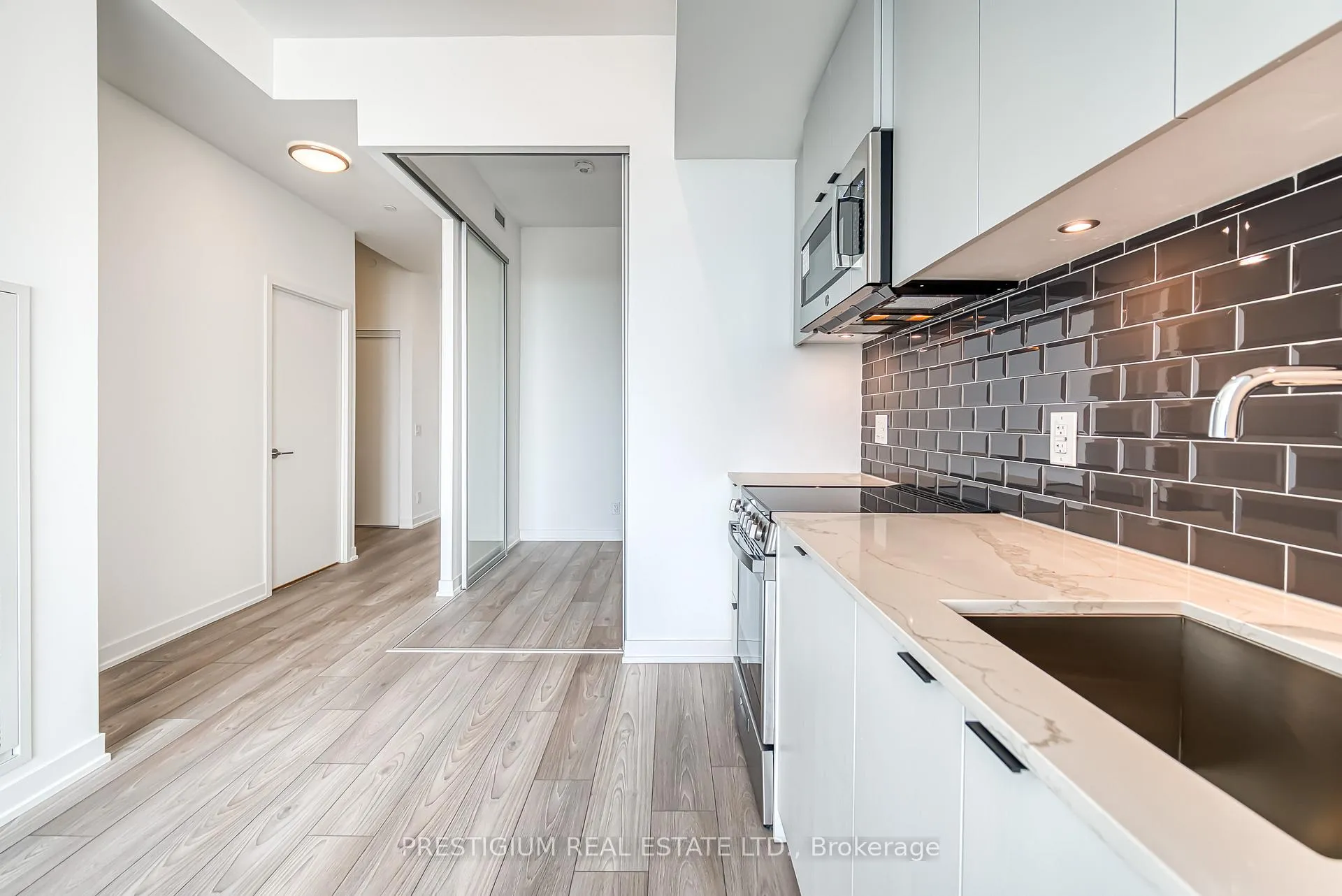 Photo 14 of Unit 1211, 1182 King Street W, Toronto, South Parkdale — HOMEH