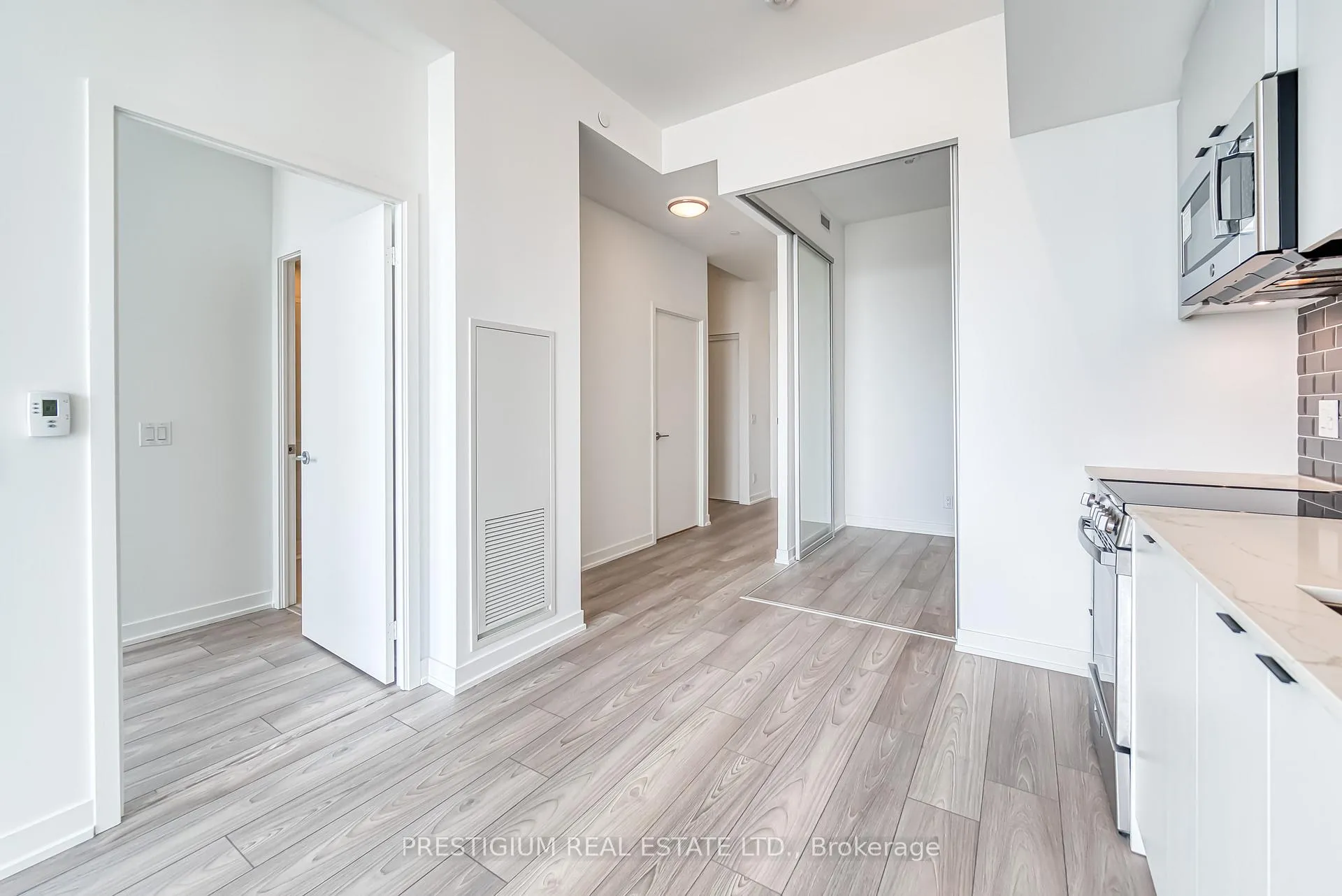 Photo 15 of Unit 1211, 1182 King Street W, Toronto, South Parkdale — HOMEH