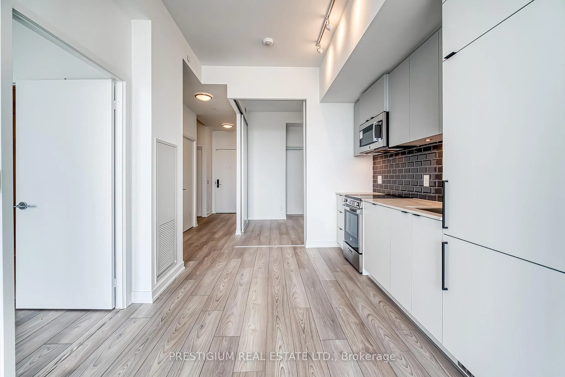 Photo 16 of Unit 1211, 1182 King Street W, Toronto, South Parkdale — HOMEH
