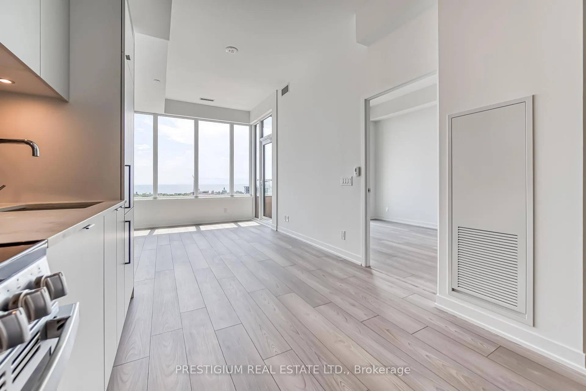 Photo 17 of Unit 1211, 1182 King Street W, Toronto, South Parkdale — HOMEH