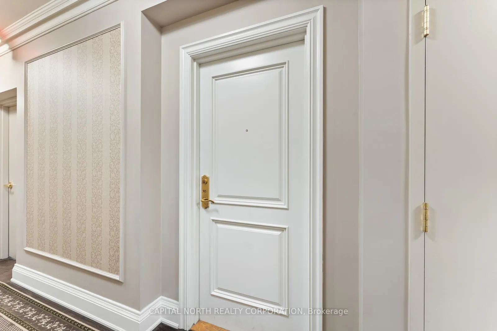 Photo 3 of Unit 915, 9225 Jane Street, Vaughan, Maple — HOMEH
