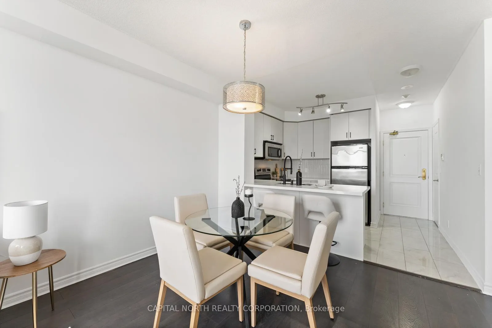 Photo 14 of Unit 915, 9225 Jane Street, Vaughan, Maple — HOMEH
