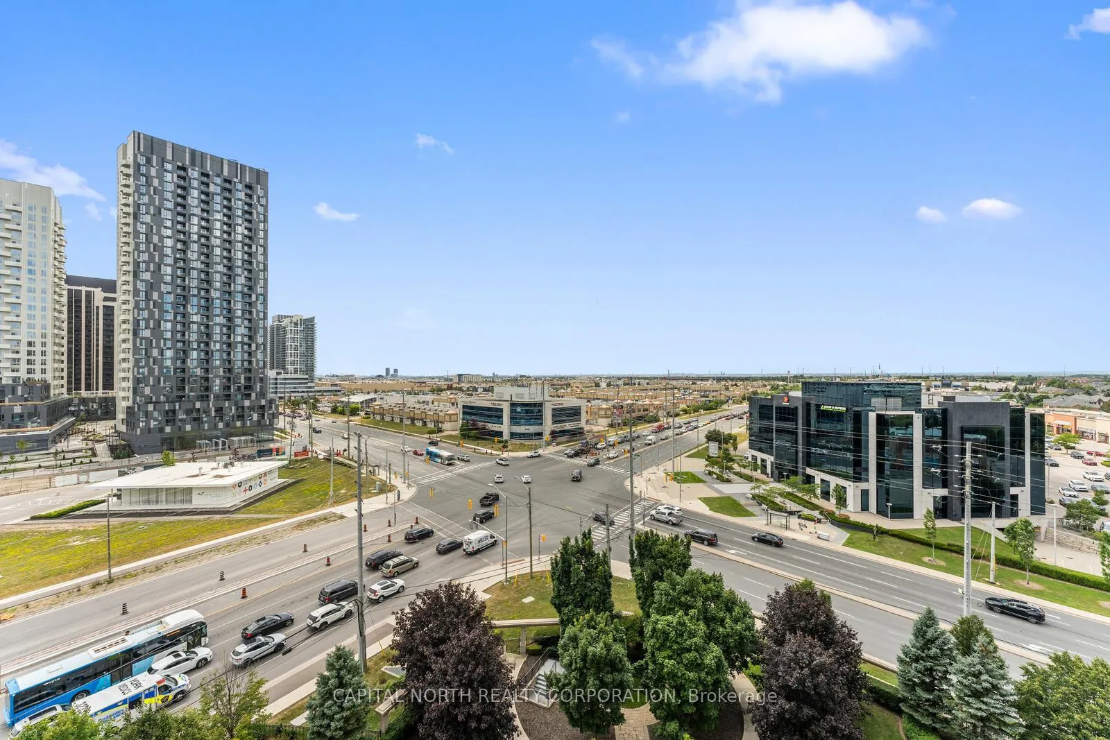 Photo 26 of Unit 915, 9225 Jane Street, Vaughan, Maple — HOMEH