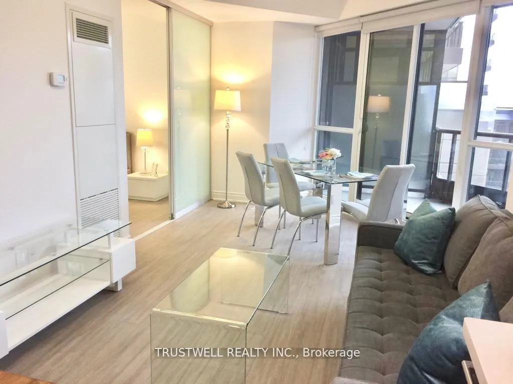 Photo 3 of Unit 1001, 33 Clegg Road, Markham, Unionville — HOMEH