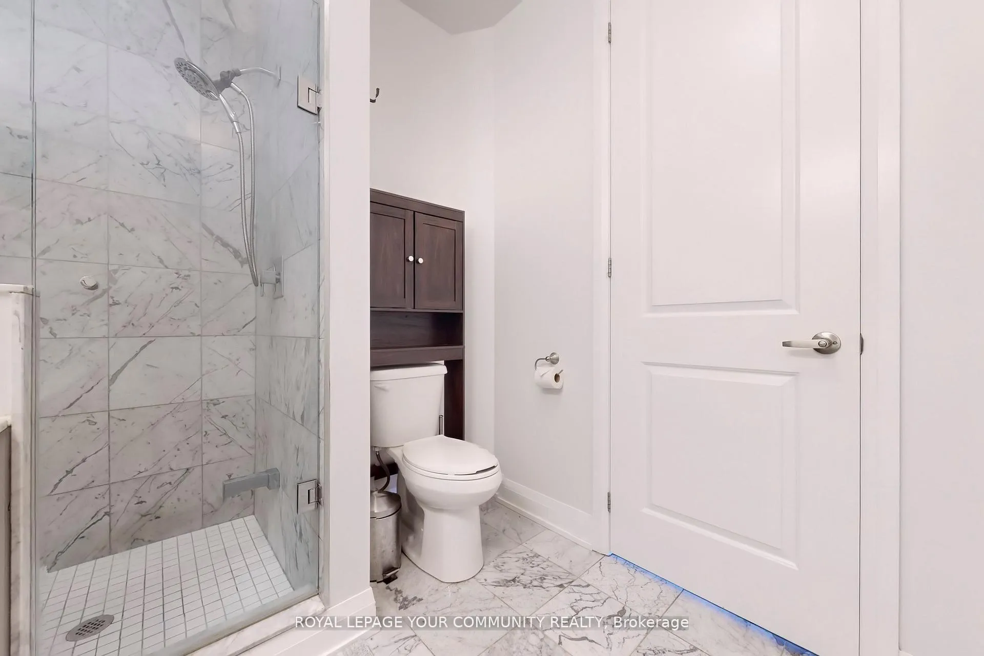 Photo 27 of Unit 702B, 15277 Yonge Street, Aurora, Aurora Village — HOMEH