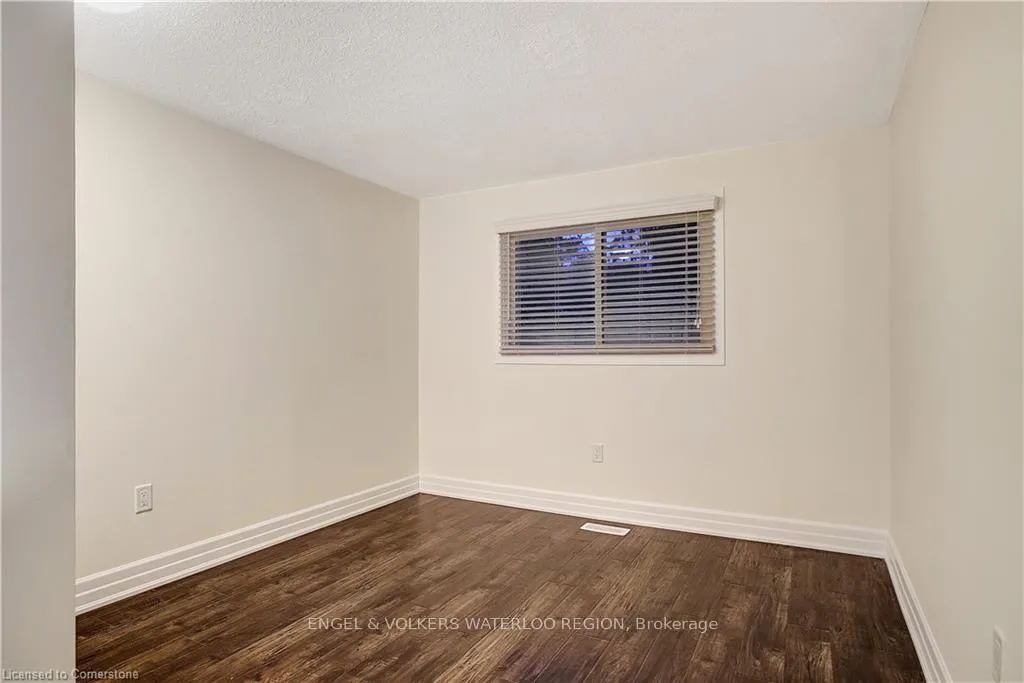 Photo 23 of Unit 25, 20 Paulander Drive, Kitchener — HOMEH