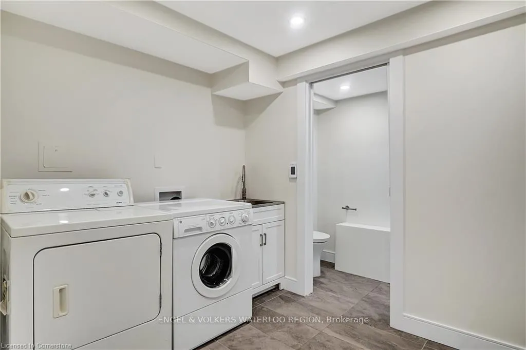 Photo 32 of Unit 25, 20 Paulander Drive, Kitchener — HOMEH