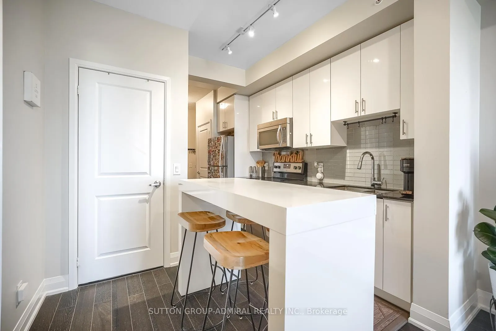 Photo 7 of Unit 1017, 9582 Markham Road S, Markham, Wismer — HOMEH