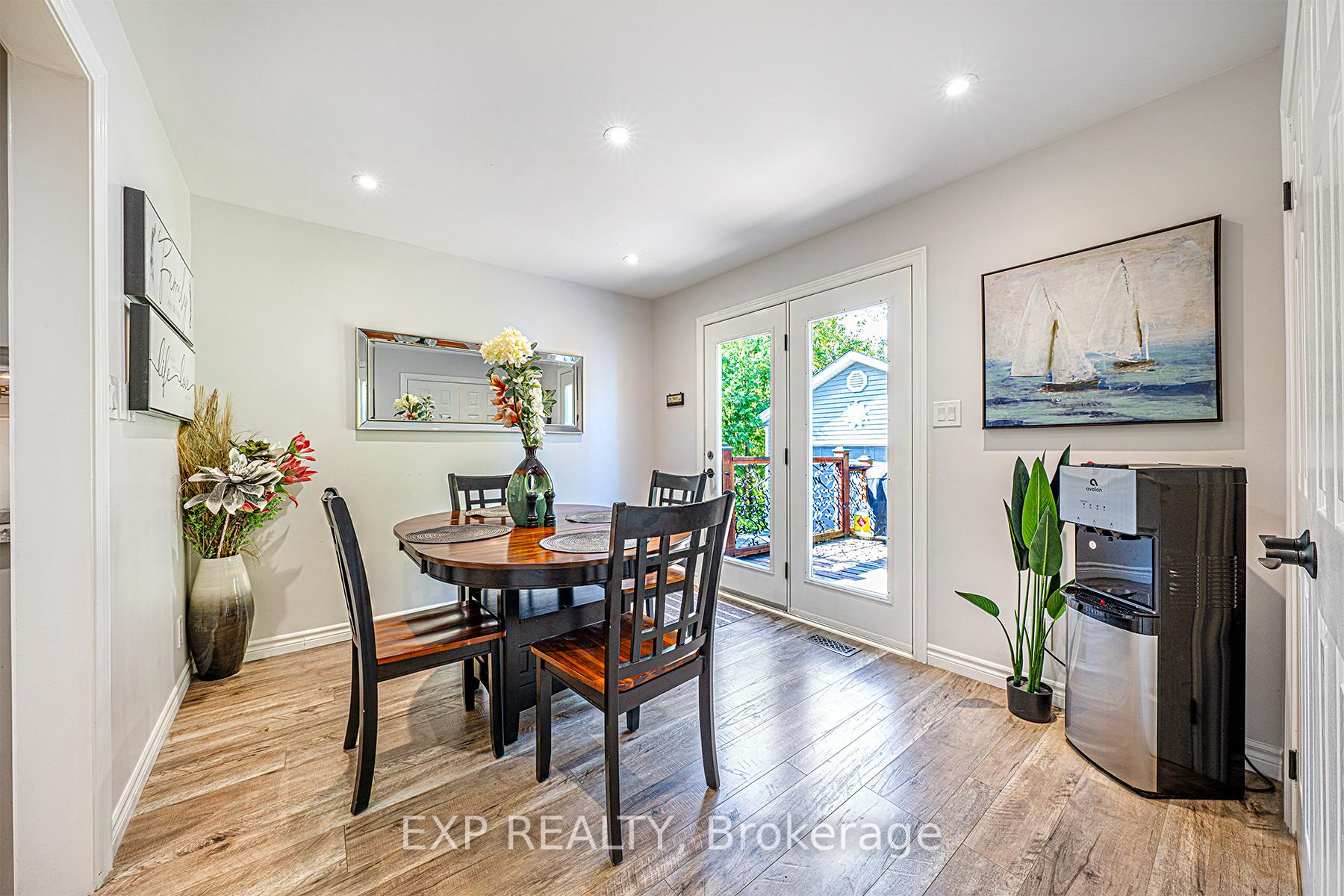 Photo 13 of 104 Maple Avenue, Georgina, Sutton & Jackson's Point — HOMEH