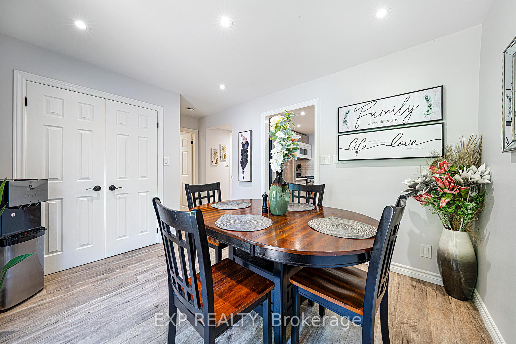 Photo 15 of 104 Maple Avenue, Georgina, Sutton & Jackson's Point — HOMEH