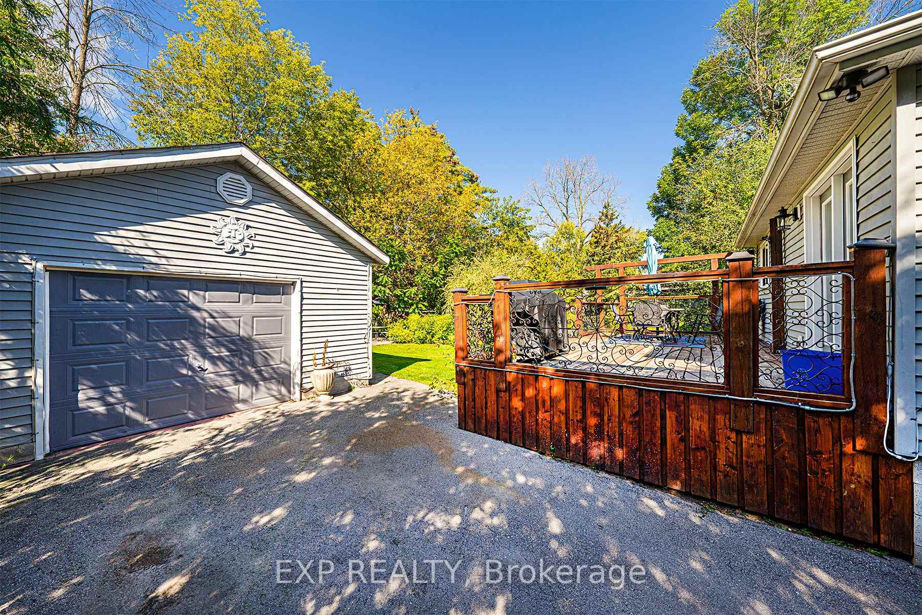 Photo 23 of 104 Maple Avenue, Georgina, Sutton & Jackson's Point — HOMEH