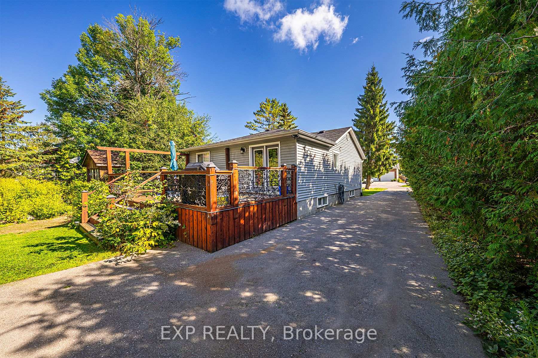 Photo 25 of 104 Maple Avenue, Georgina, Sutton & Jackson's Point — HOMEH