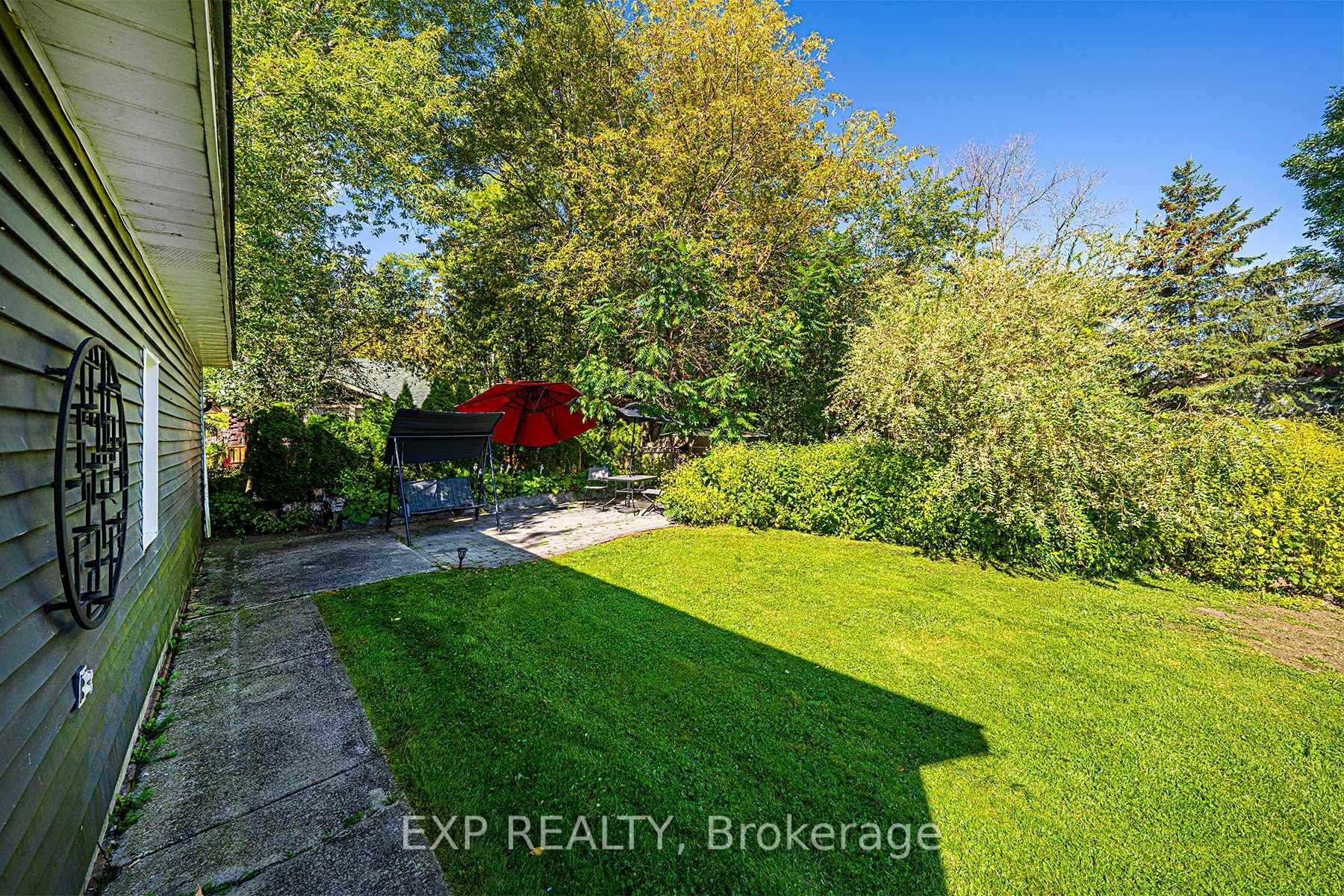 Photo 26 of 104 Maple Avenue, Georgina, Sutton & Jackson's Point — HOMEH