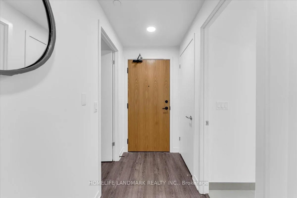 Photo 5 of Unit 311, 8 Beverley Glen Boulevard N, Vaughan, Beverley Glen — HOMEH