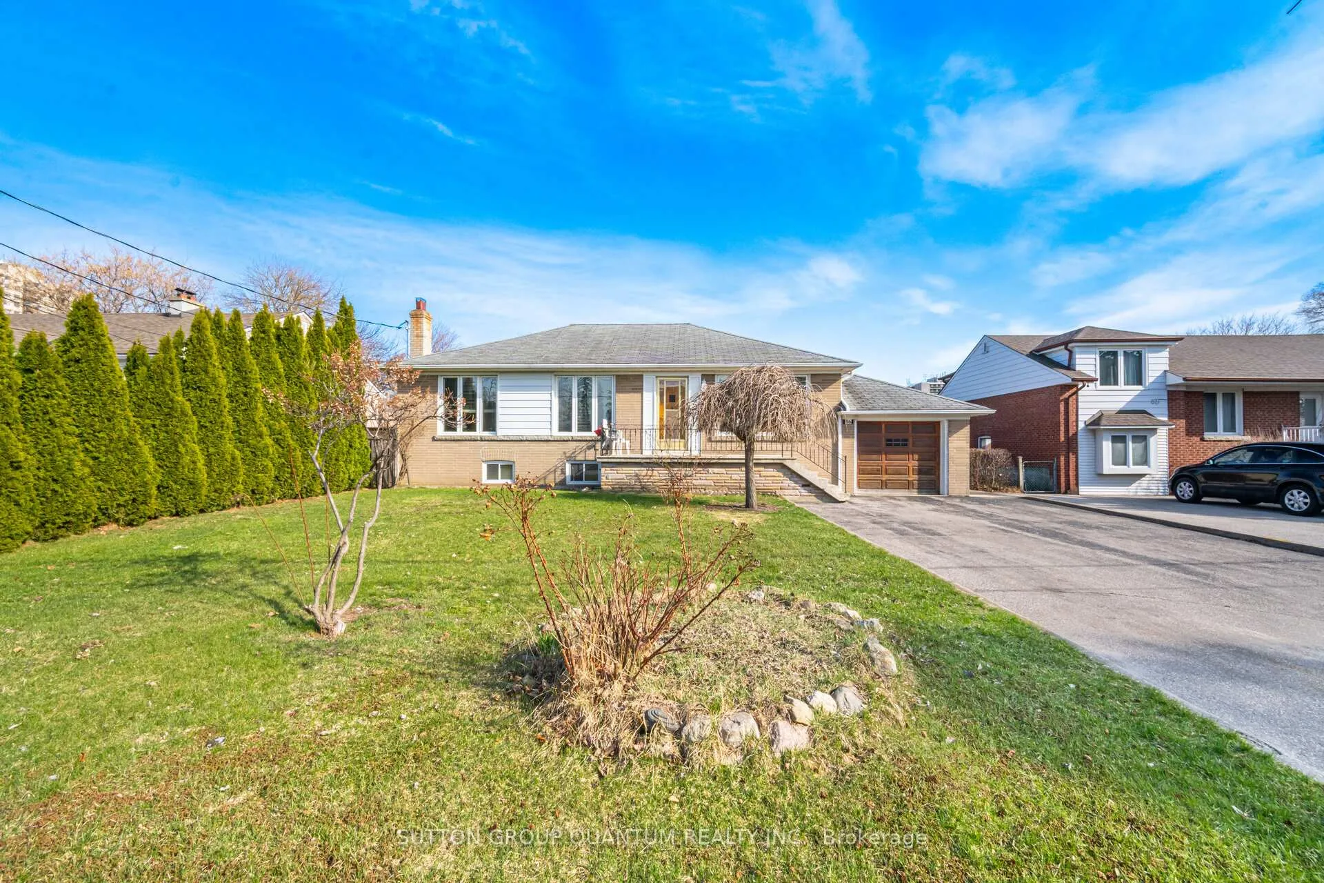 Photo 3 of 86 Dunbar Road, Mississauga, Cooksville — HOMEH
