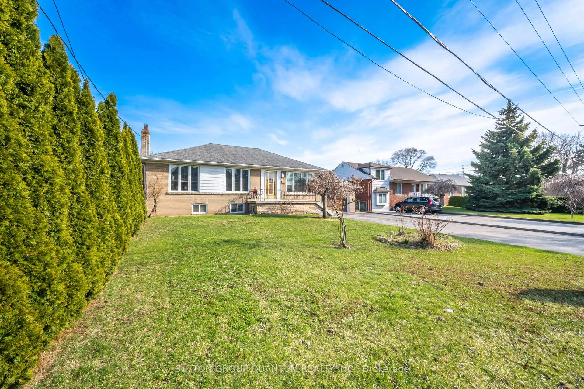 Photo 4 of 86 Dunbar Road, Mississauga, Cooksville — HOMEH