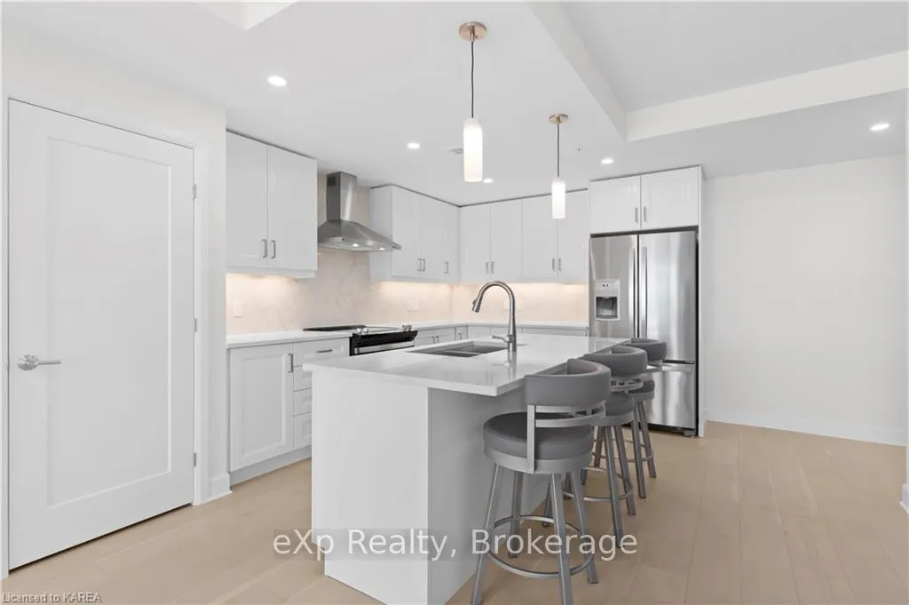 Photo 5 of Unit 319, 129B South Street, Gananoque — HOMEH