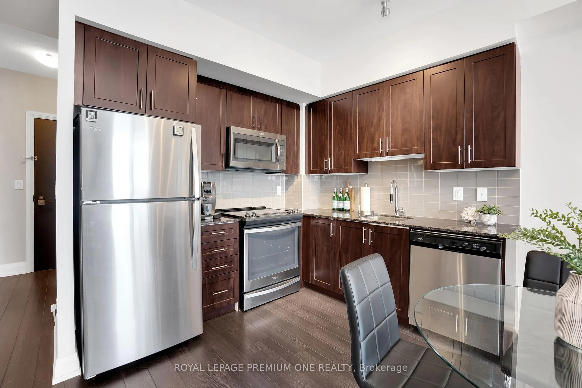 Photo 5 of Unit 1803, 3600 Highway 7 Road, Vaughan, Vaughan Corporate Centre — HOMEH