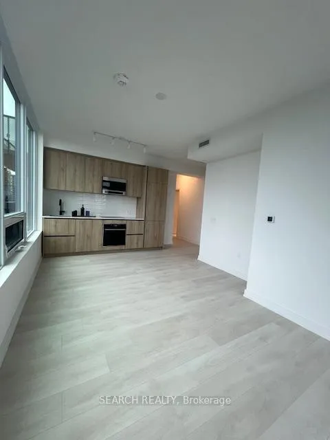 Photo 4 of Unit 2012-S, 127 Broadway Avenue, Toronto, Mount Pleasant West — HOMEH