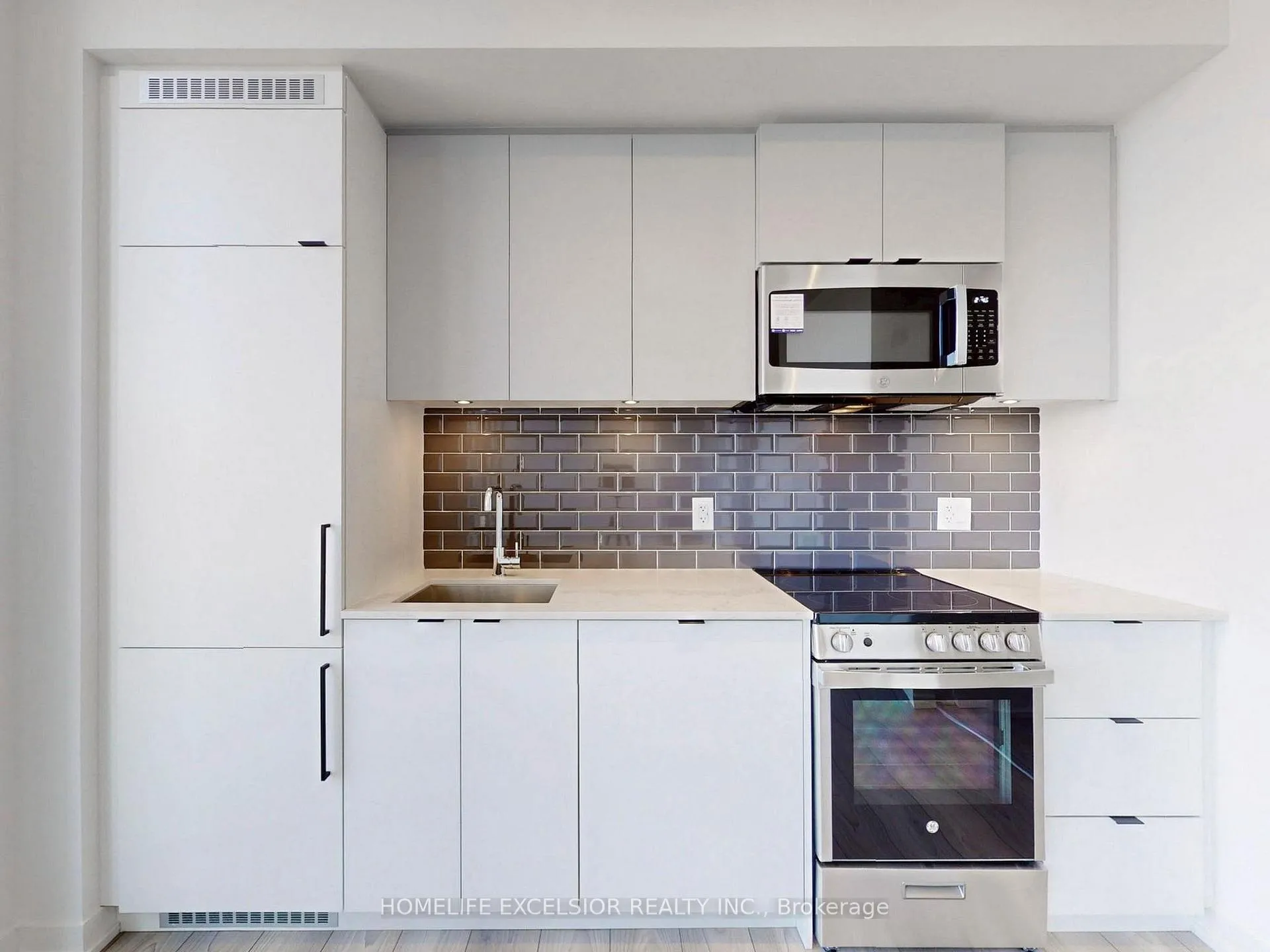 Photo 11 of Unit 1303, 285 Dufferin Street, Toronto, South Parkdale — HOMEH