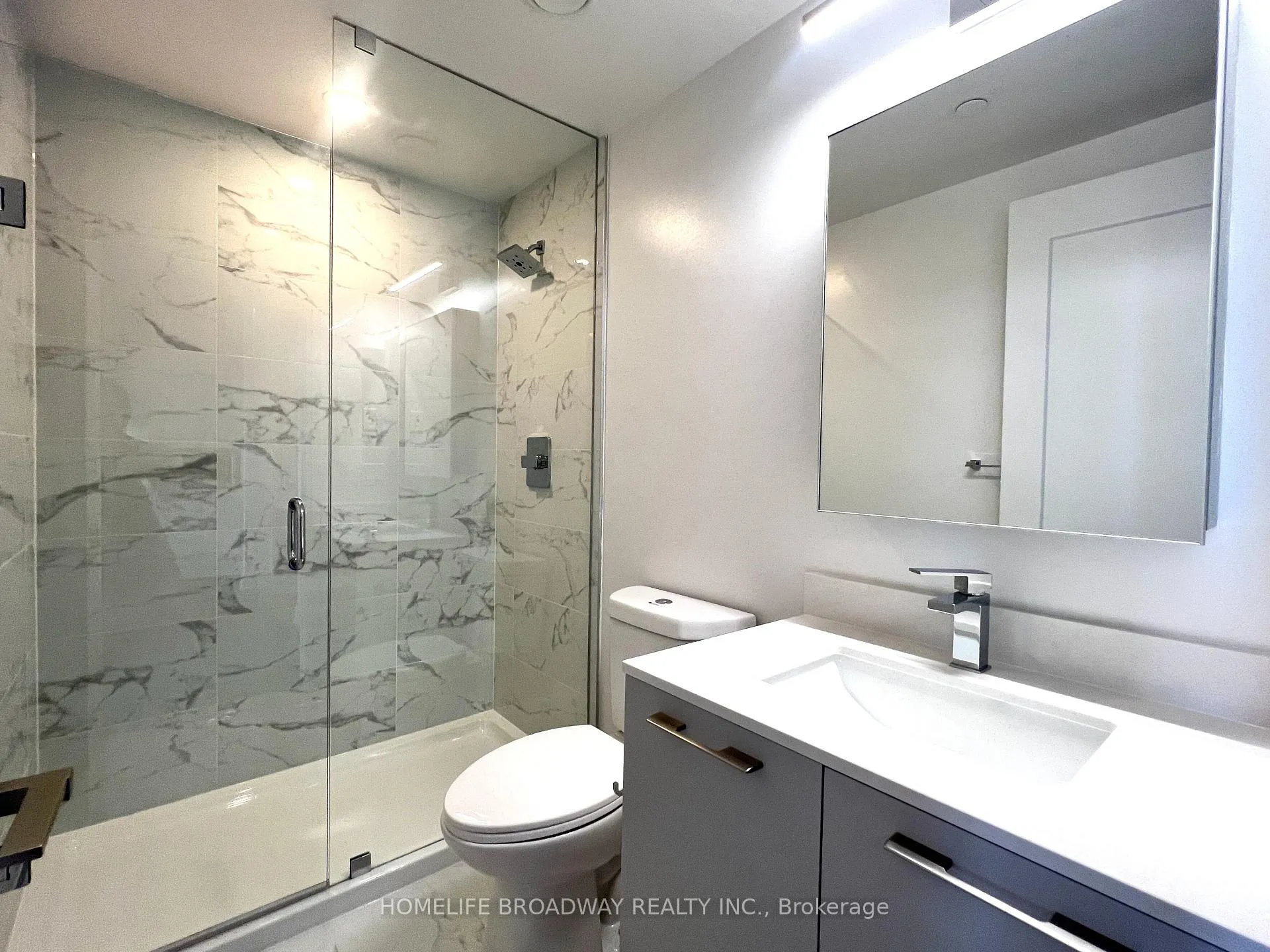 Photo 8 of Unit 3908, 8 Water Walk Drive, Markham, Unionville — HOMEH