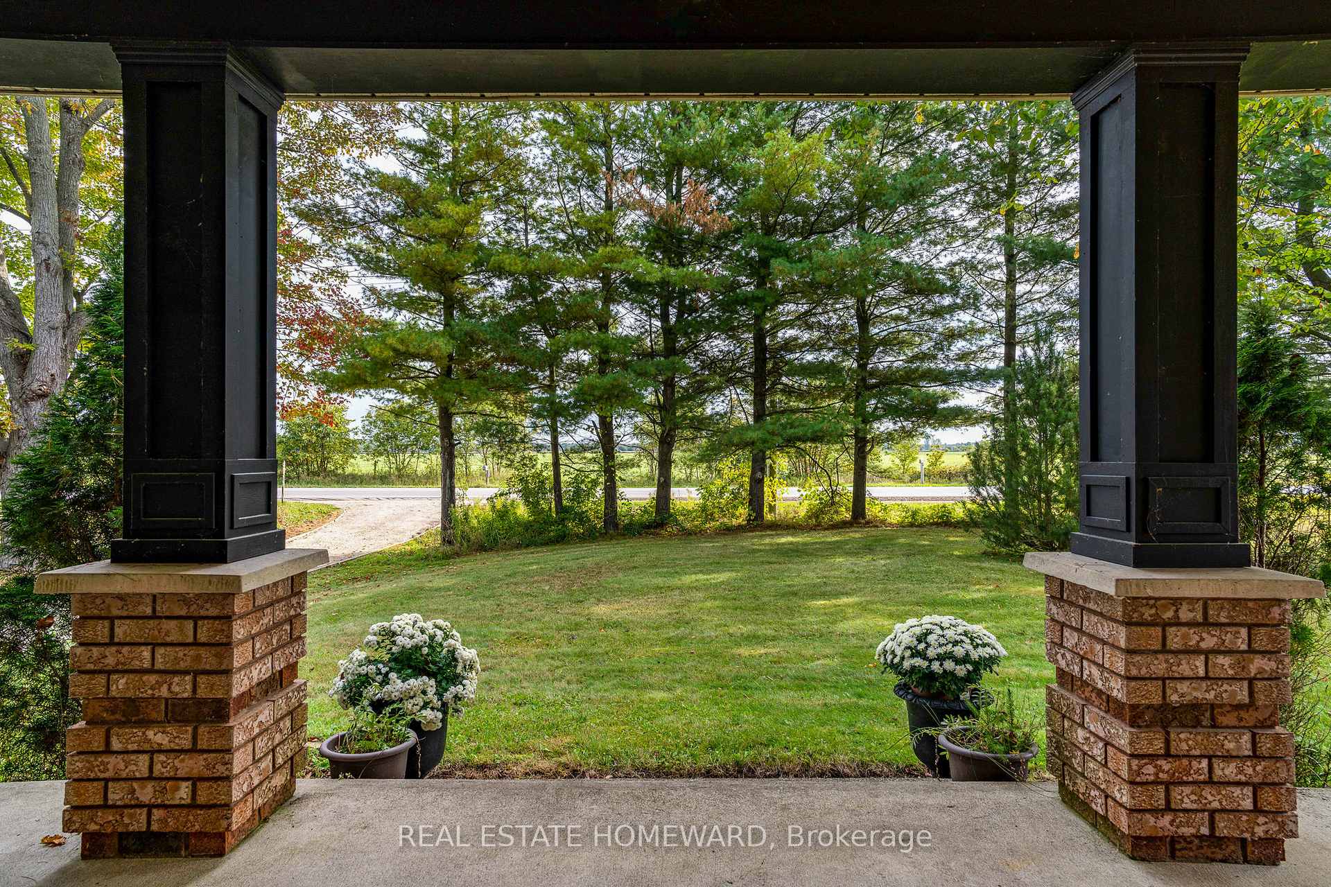 Photo 6 of 1602 County Rd 7, Clearview, Stayner — HOMEH