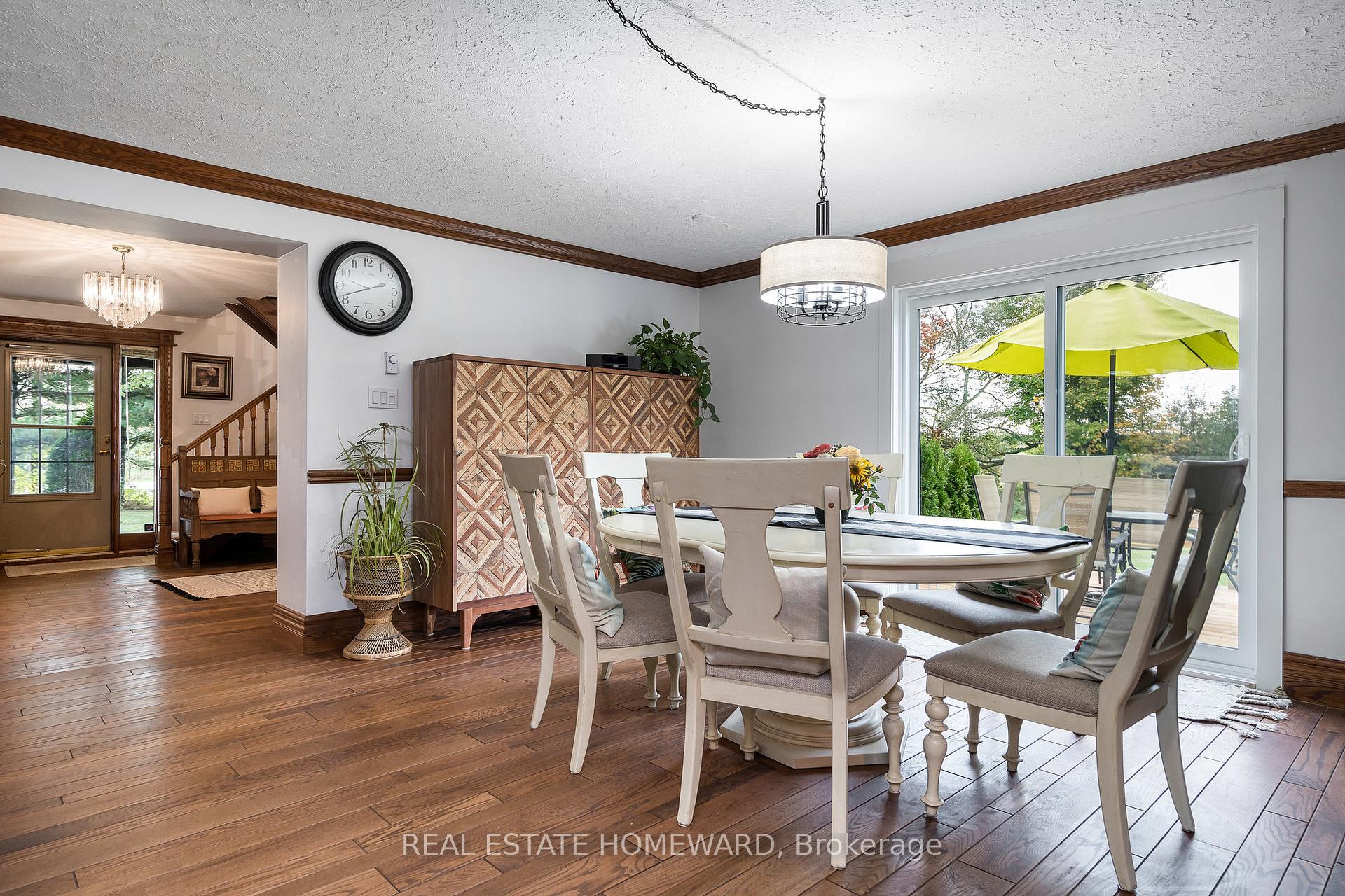 Photo 16 of 1602 County Rd 7, Clearview, Stayner — HOMEH