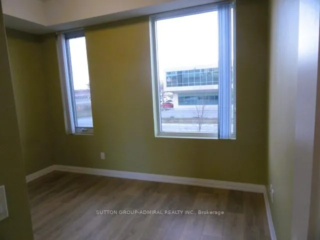 Photo 8 of Unit 3, 1010 Portage Parkway, Vaughan, Concord — HOMEH