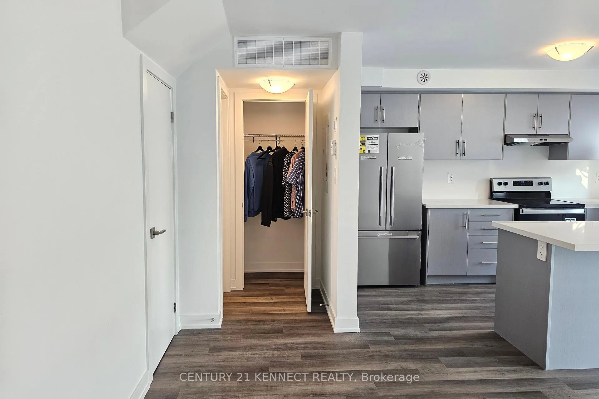 Photo 11 of Unit 12, 5 Romilly Avenue, Brampton, Northwest Brampton — HOMEH