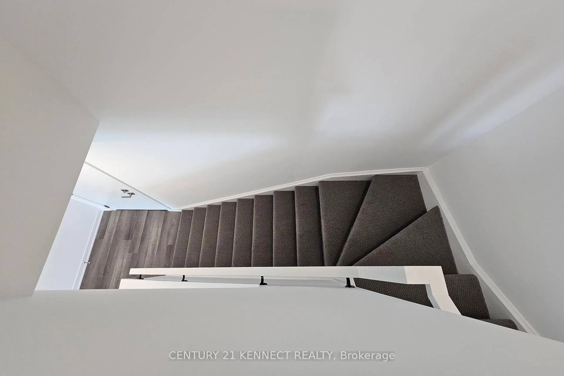 Photo 19 of Unit 12, 5 Romilly Avenue, Brampton, Northwest Brampton — HOMEH