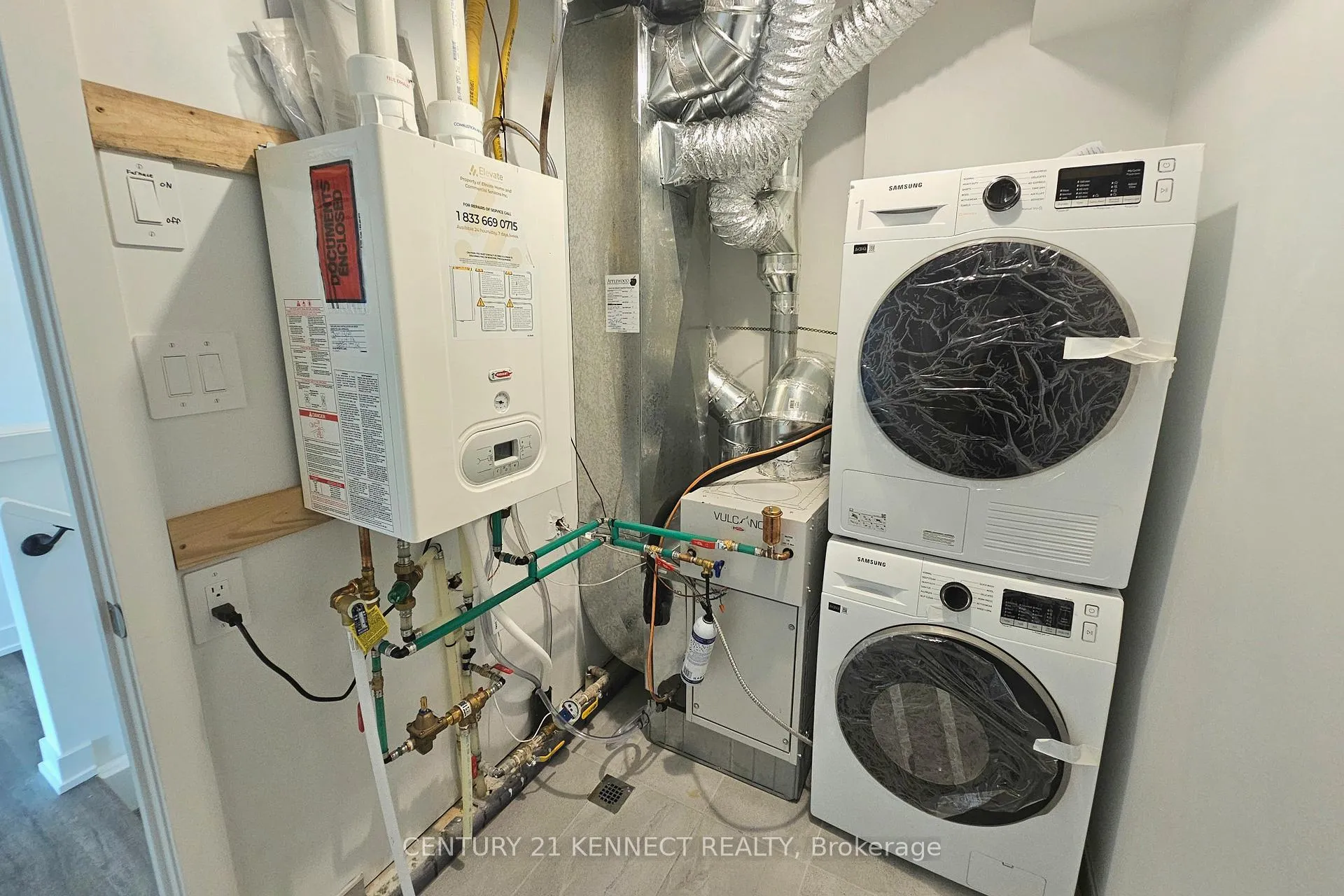 Photo 25 of Unit 12, 5 Romilly Avenue, Brampton, Northwest Brampton — HOMEH