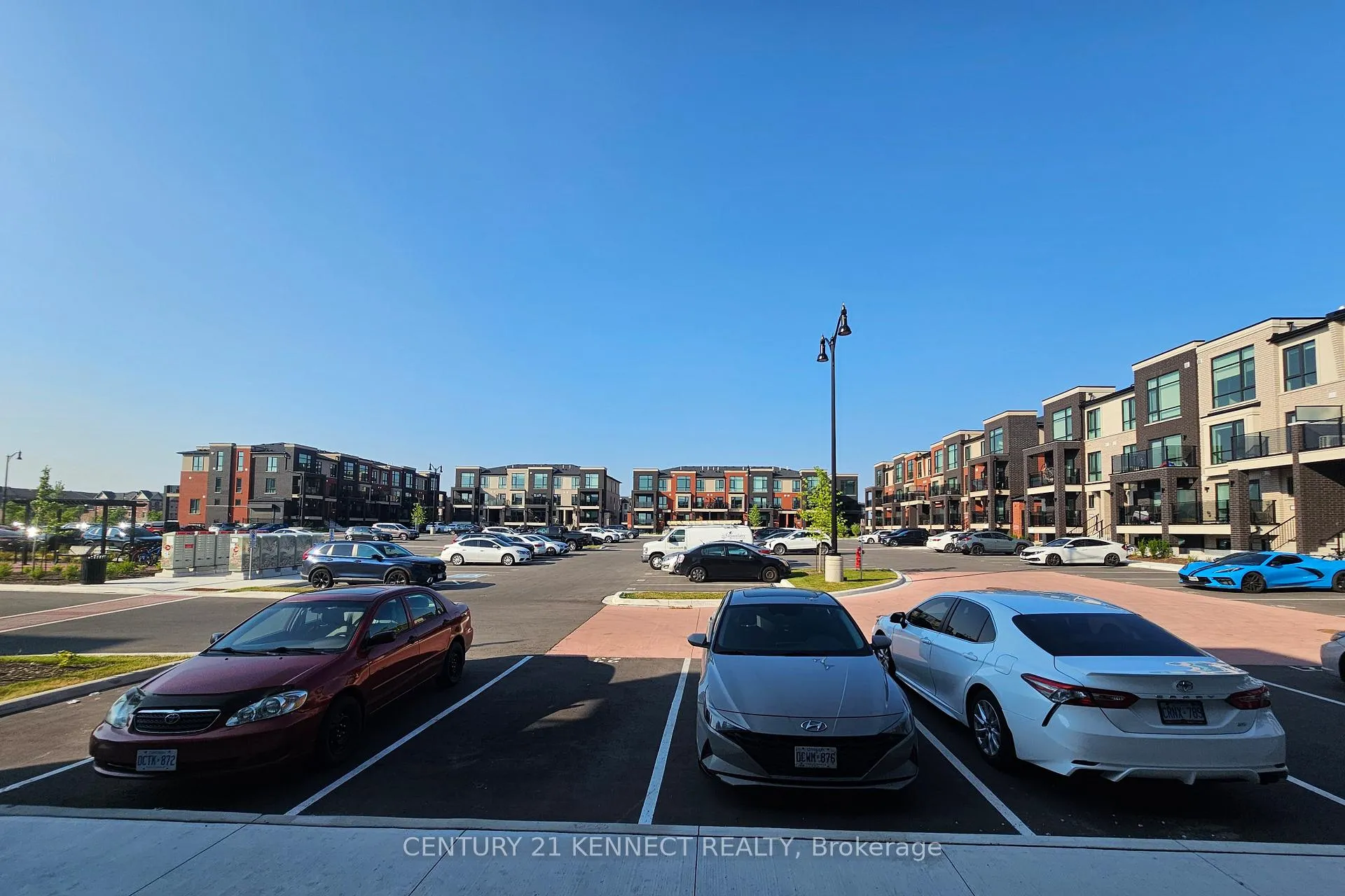 Photo 30 of Unit 12, 5 Romilly Avenue, Brampton, Northwest Brampton — HOMEH