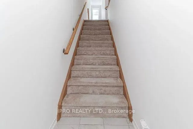 Photo 6 of 27 Filly Path, Oshawa, Windfields — HOMEH