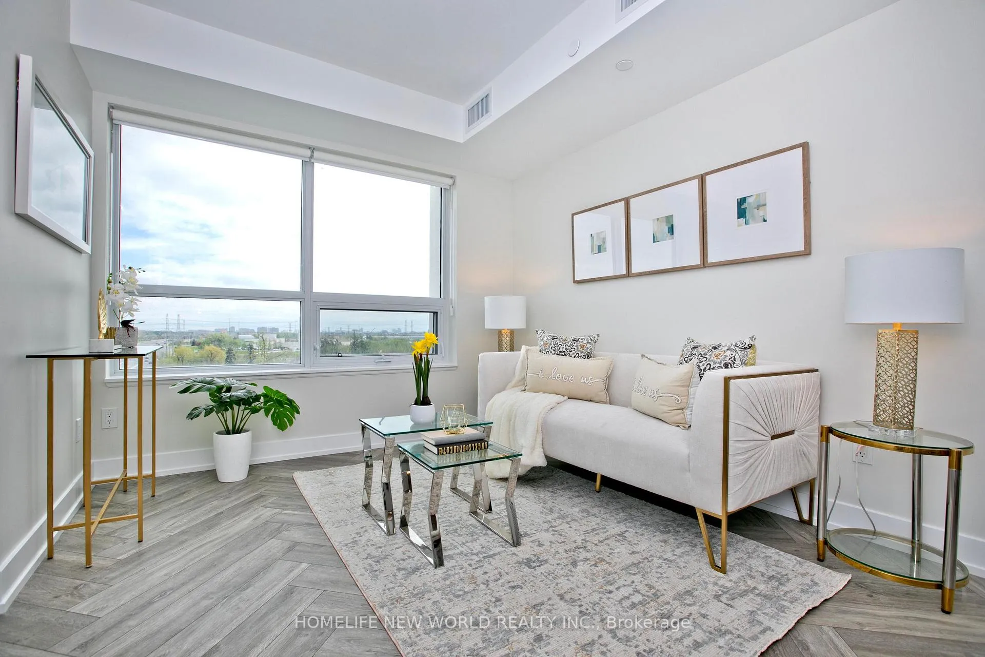 Photo 5 of Unit 919, 8 Cedarland Drive, Markham, Unionville — HOMEH