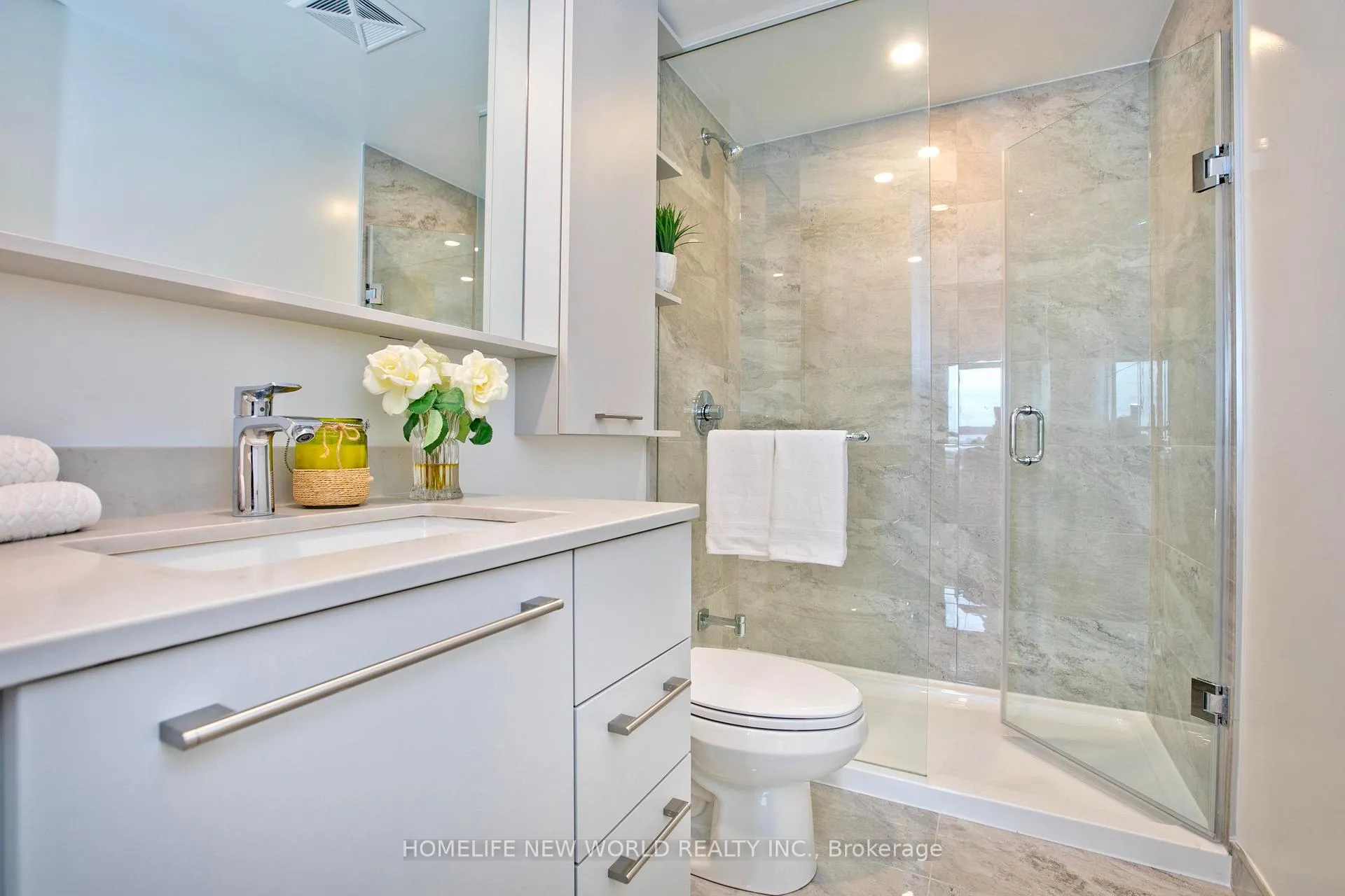 Photo 16 of Unit 919, 8 Cedarland Drive, Markham, Unionville — HOMEH