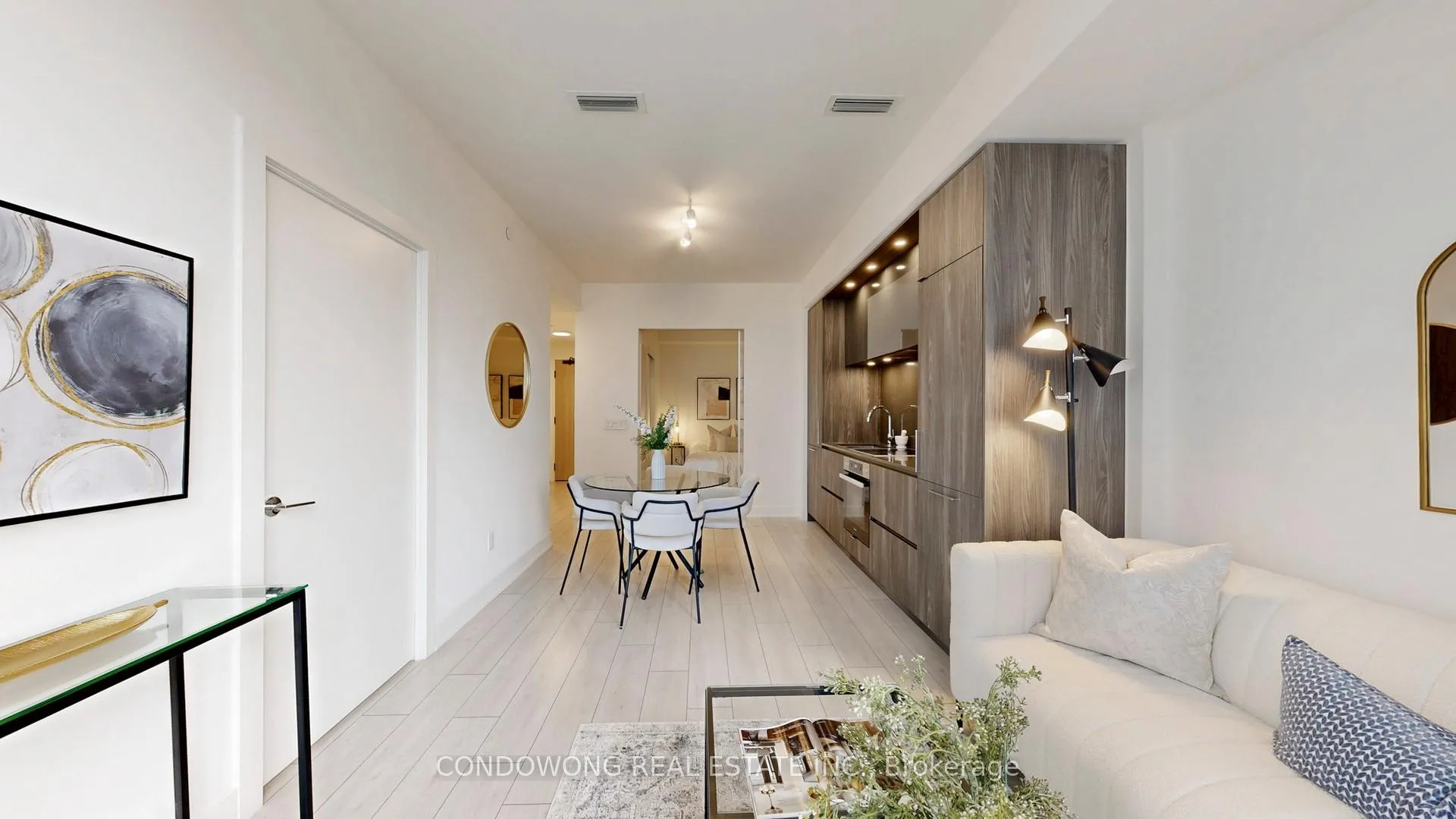 Photo 3 of Unit 1811, 35 Mercer Street, Toronto, Waterfront Communities — HOMEH