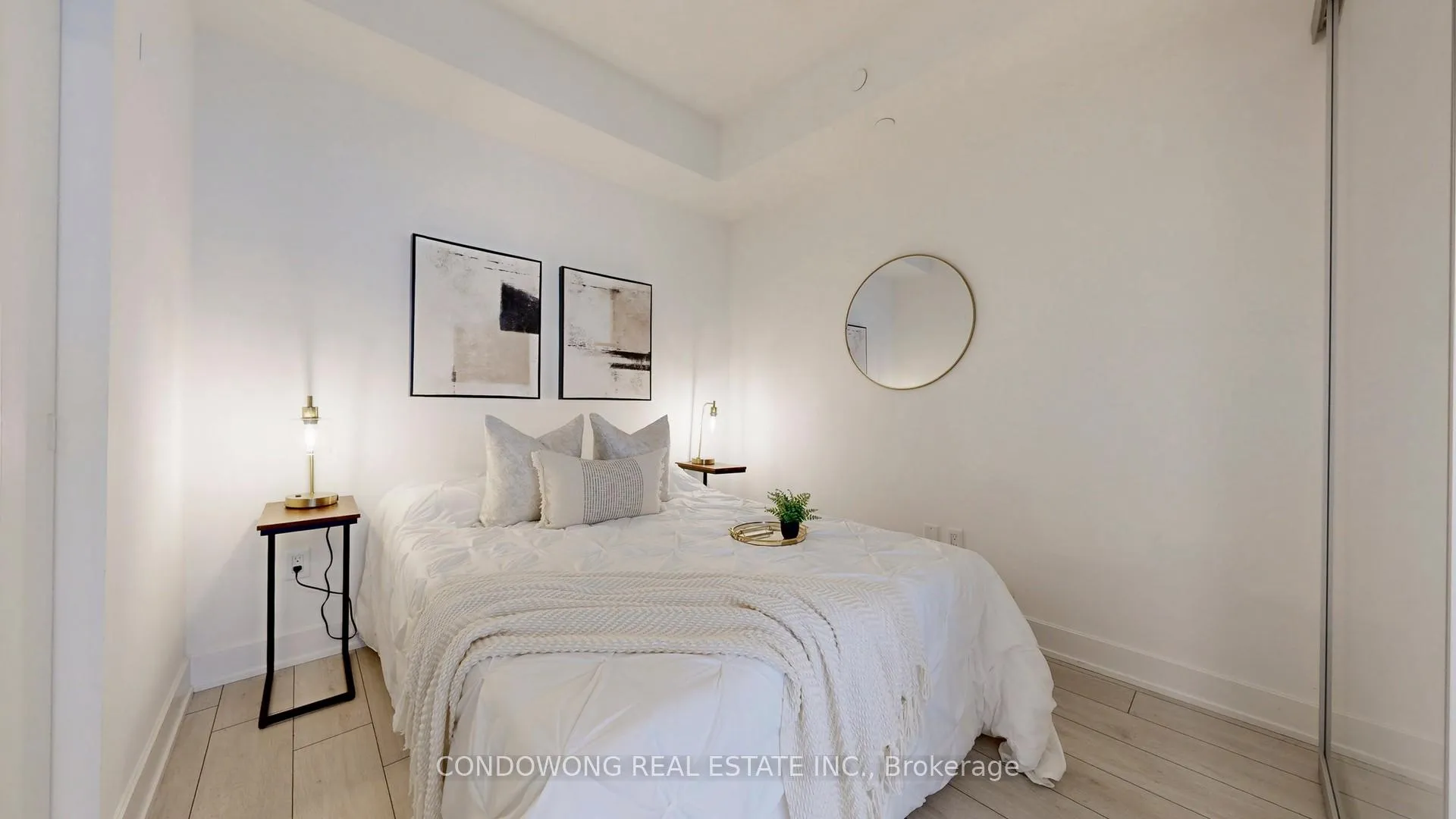Photo 6 of Unit 1811, 35 Mercer Street, Toronto, Waterfront Communities — HOMEH
