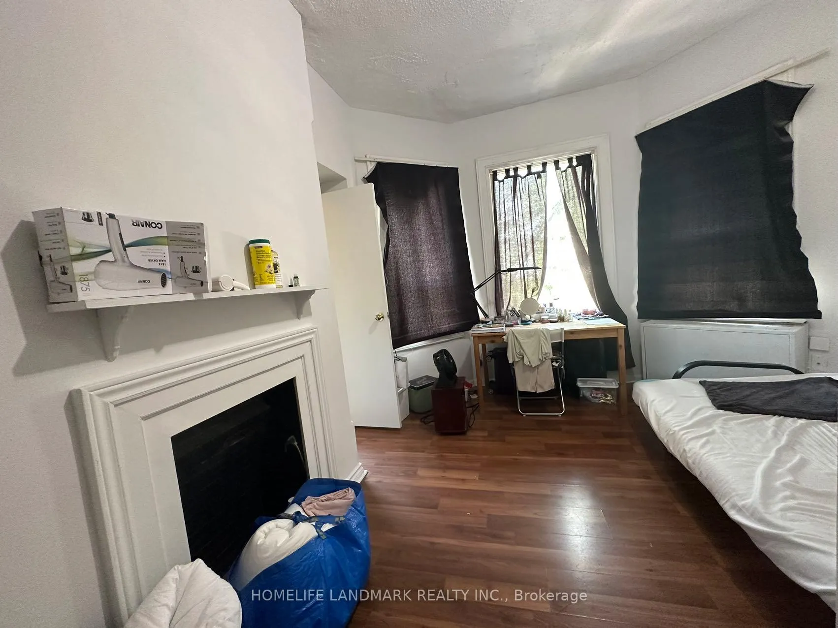 Photo 3 of Unit 202, 409 Huron Street, Toronto, University — HOMEH