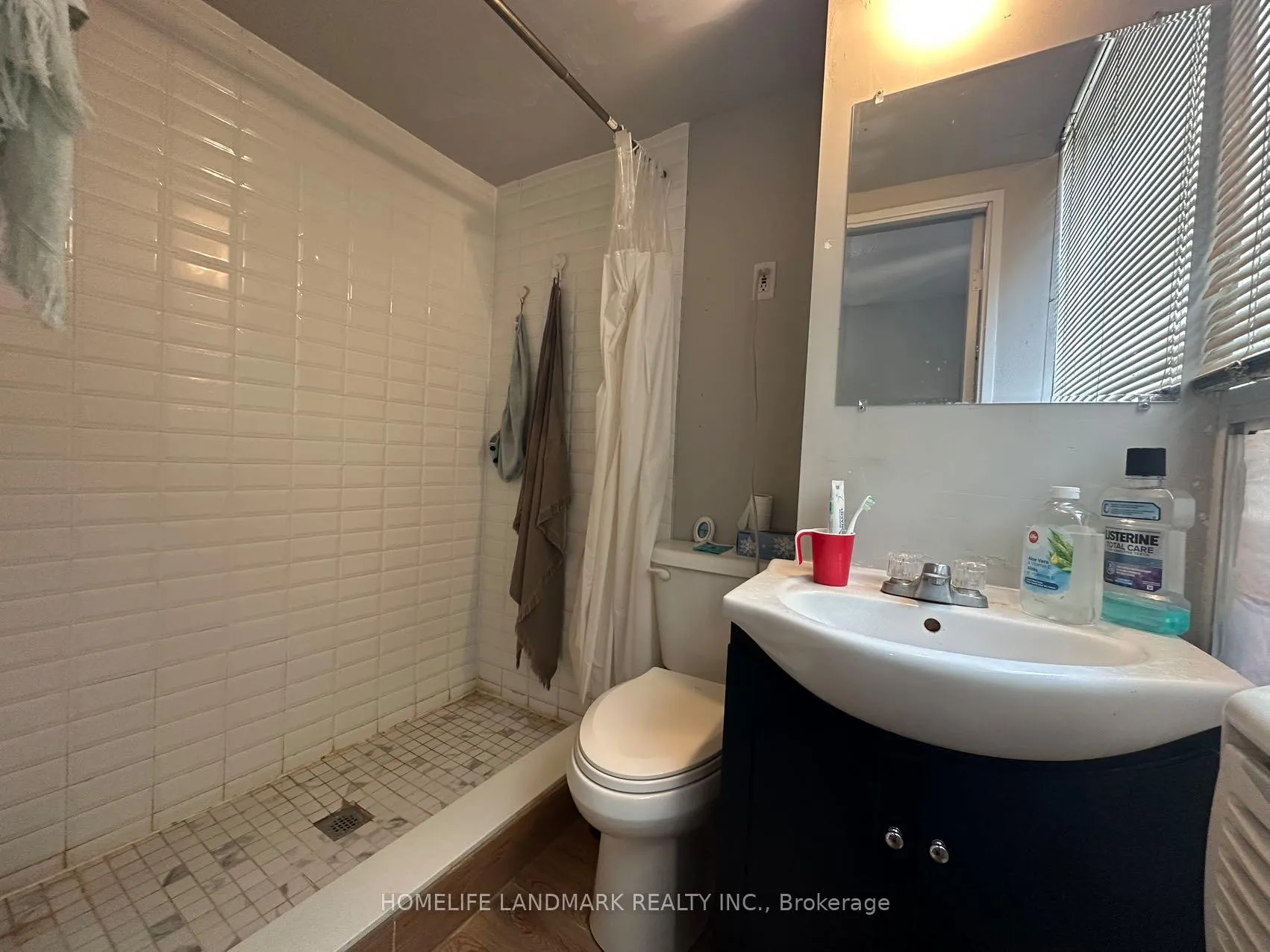 Photo 5 of Unit 202, 409 Huron Street, Toronto, University — HOMEH