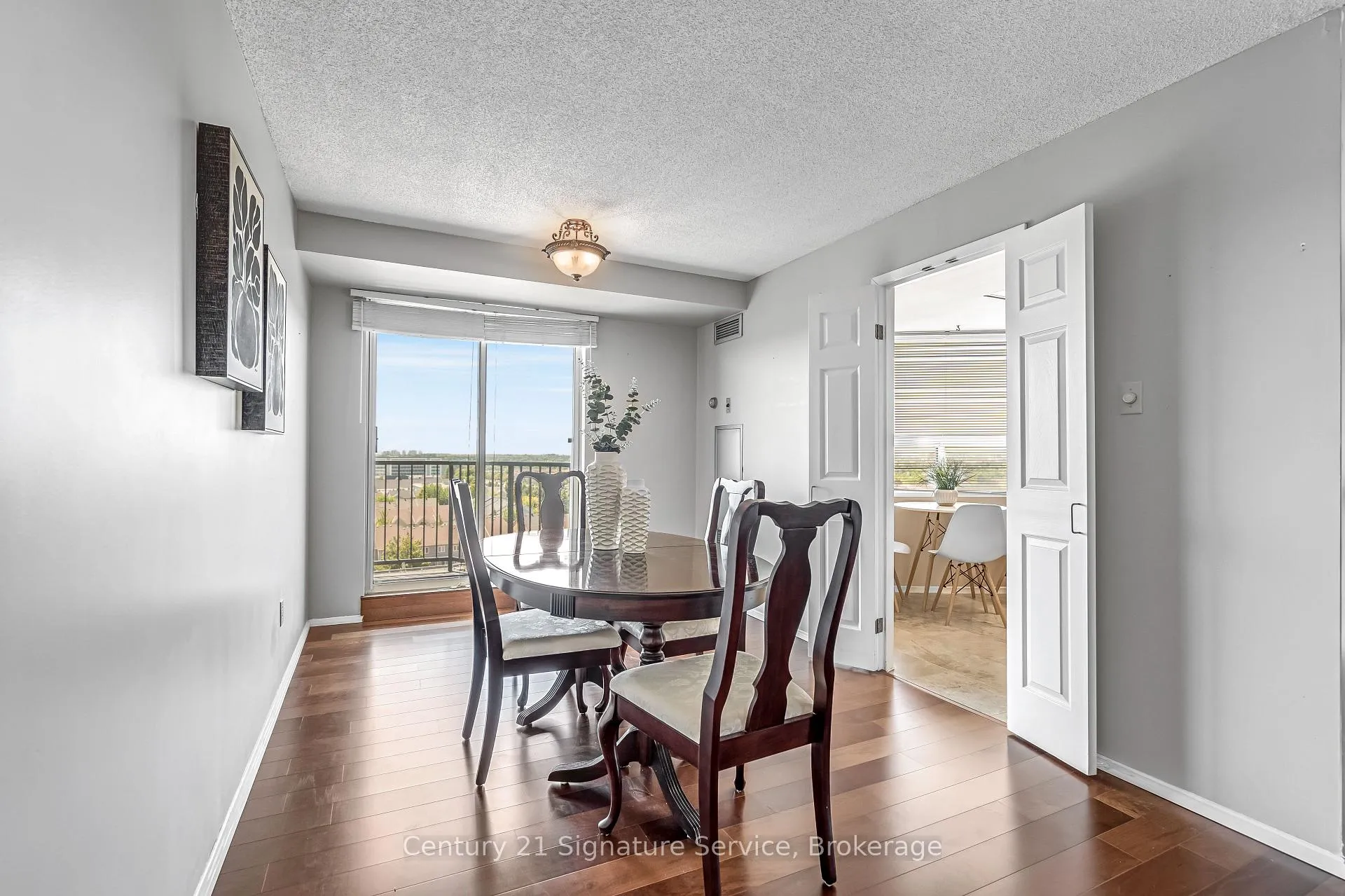 Photo 16 of Unit 814, 2 Raymerville Drive, Markham, Raymerville — HOMEH