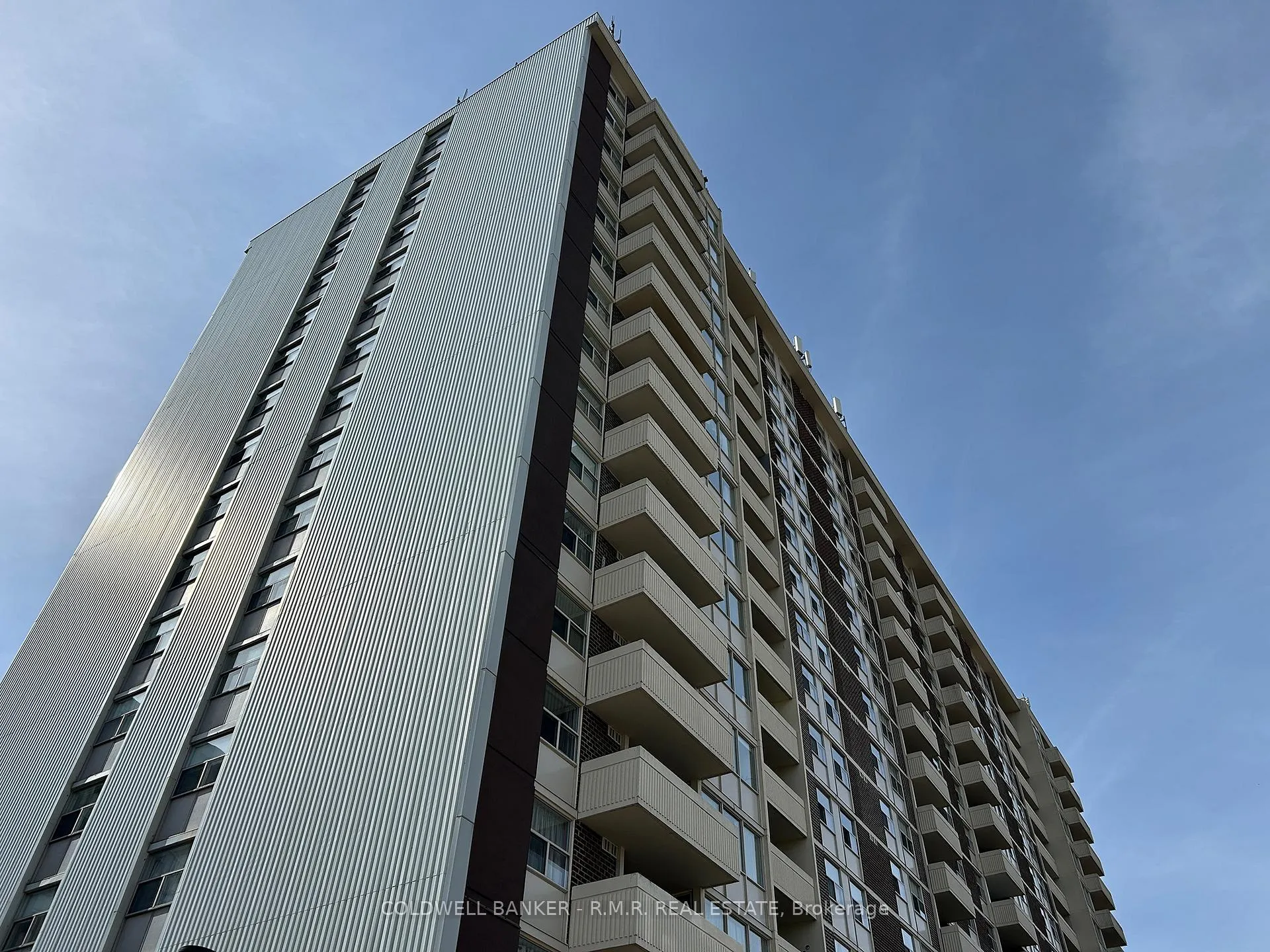 Front of Unit 309, 44 Falby Court