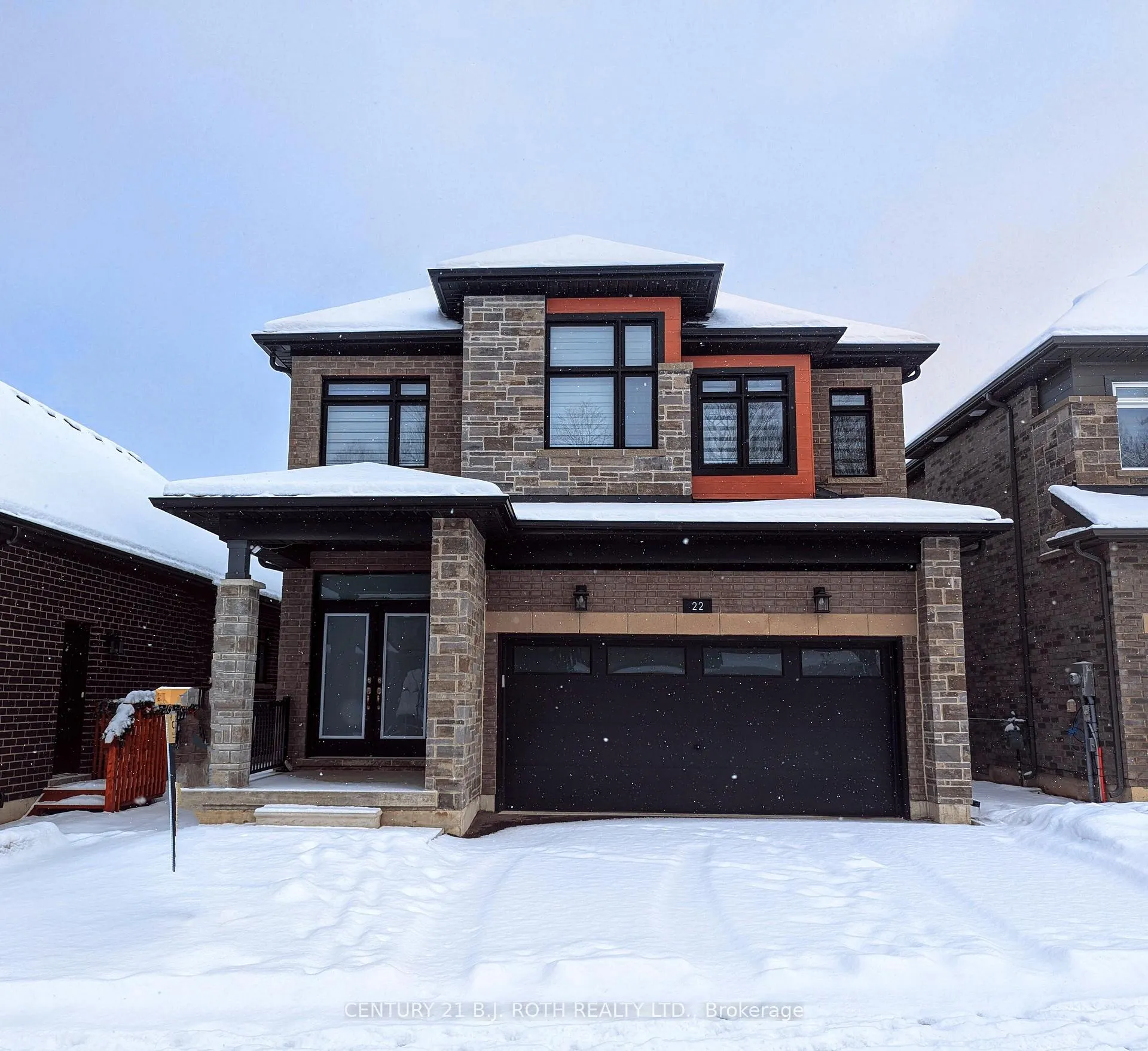 Photo 1 of 22 Franklin Trail, Barrie, Rural Barrie Southwest — HOMEH
