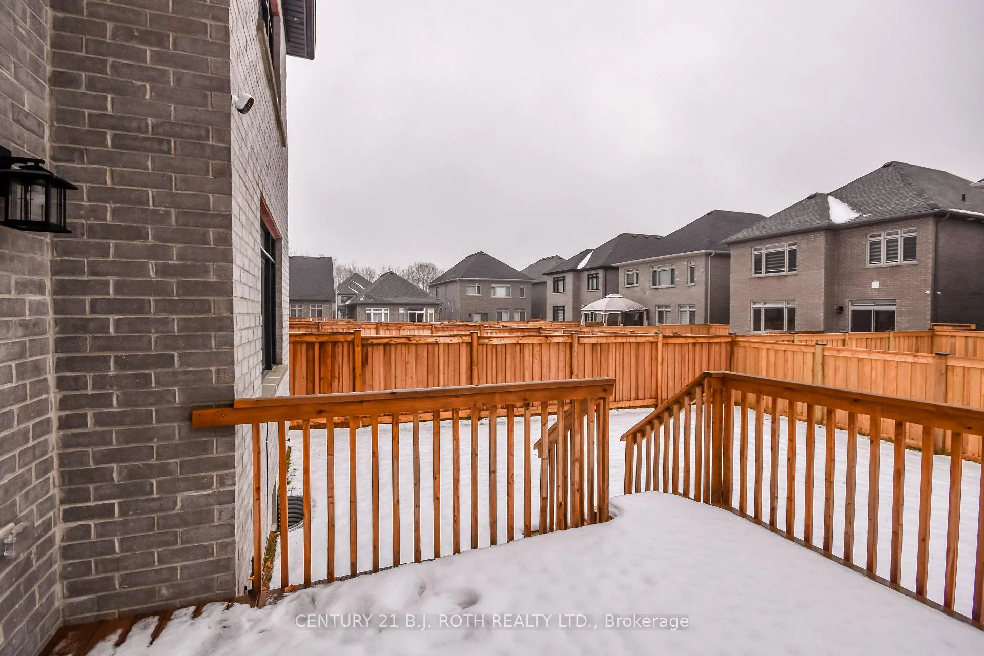 Photo 36 of 22 Franklin Trail, Barrie, Rural Barrie Southwest — HOMEH