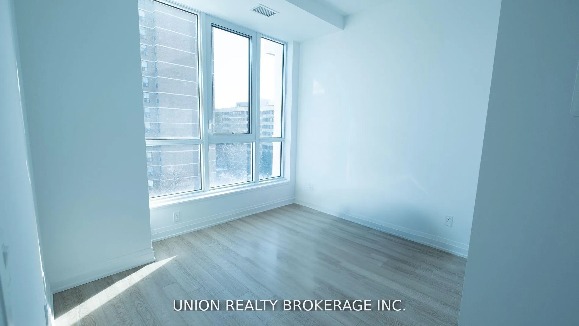 Photo 9 of Unit 606, 286 Main Street, Toronto, East End-Danforth — HOMEH