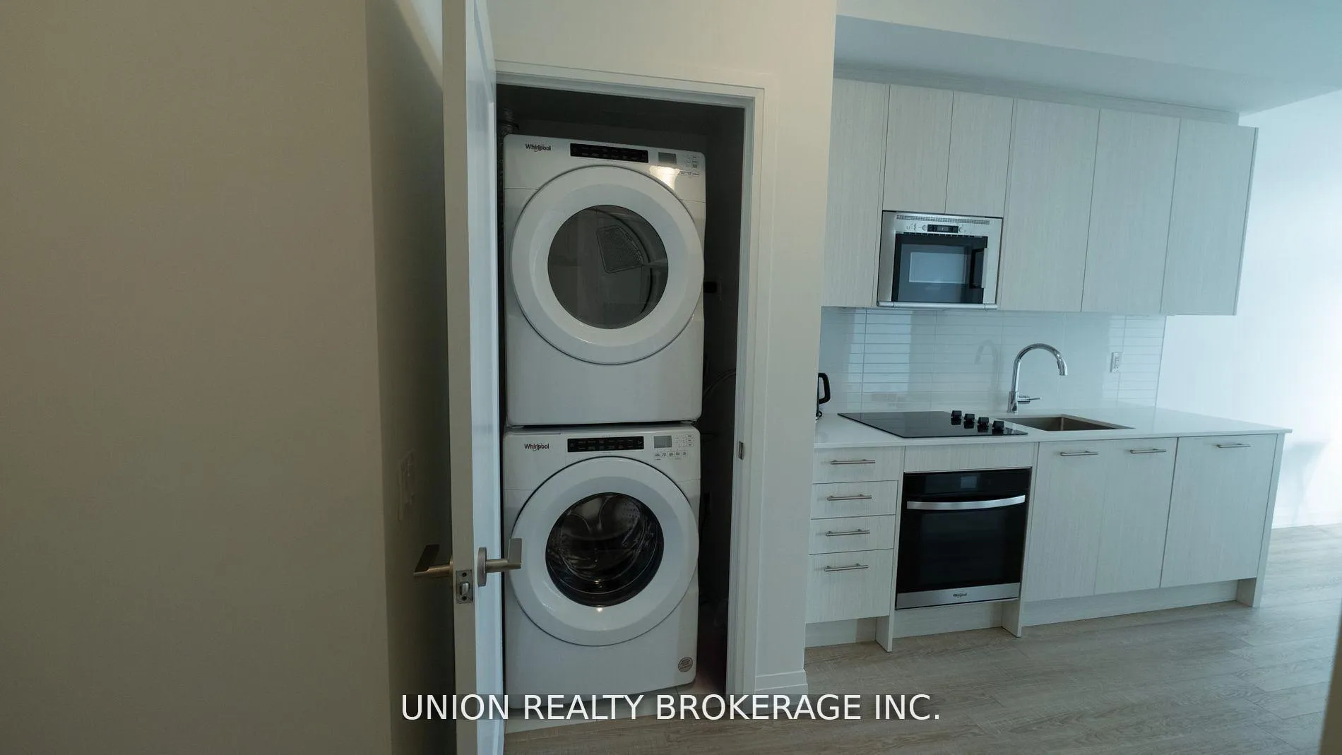 Photo 15 of Unit 606, 286 Main Street, Toronto, East End-Danforth — HOMEH