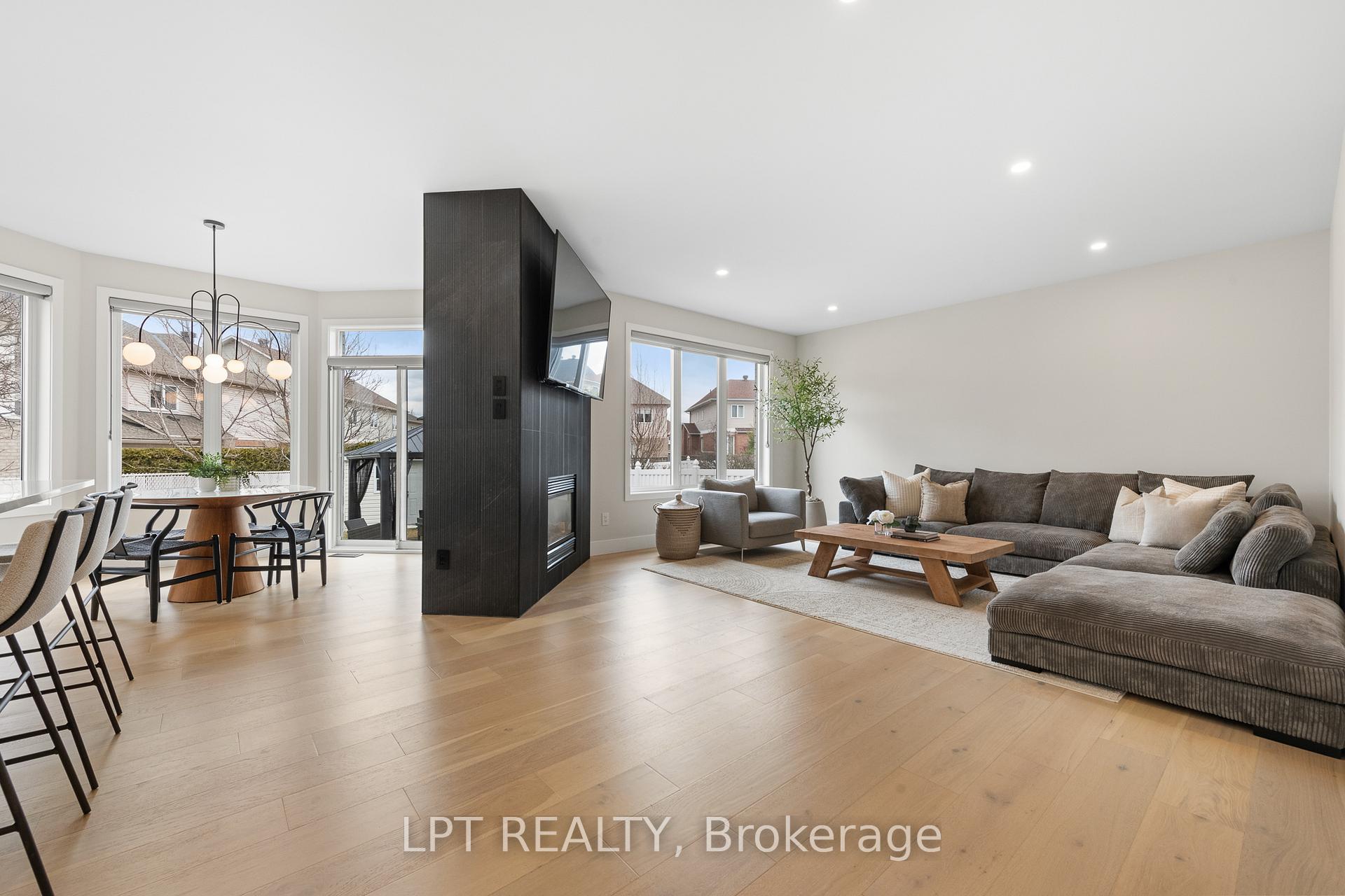 Photo 12 of 2833 Hank Rivers Drive, Ottawa, Upper Hunt Club — HOMEH