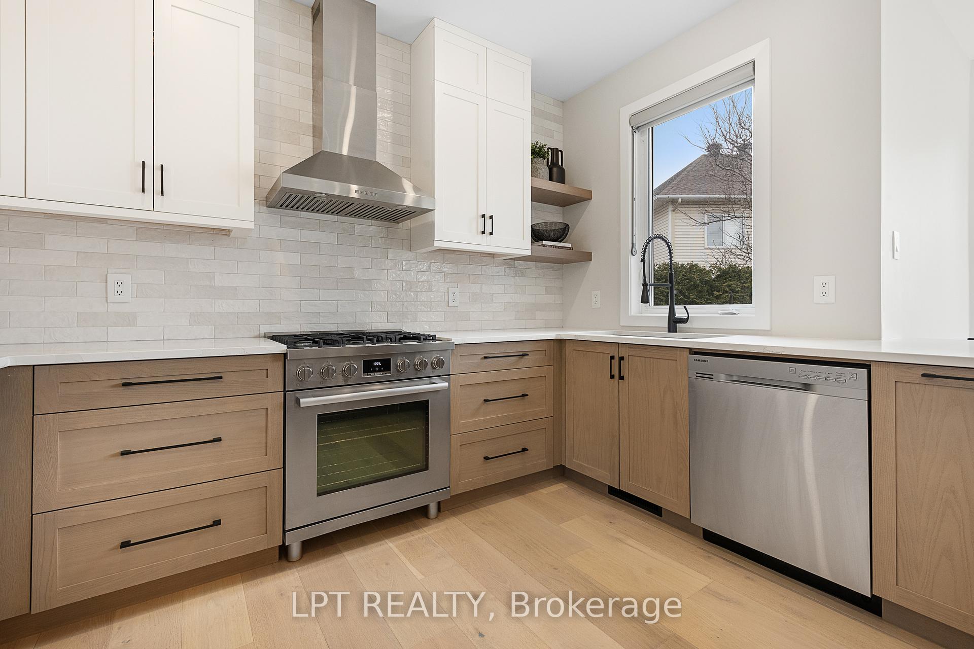 Photo 17 of 2833 Hank Rivers Drive, Ottawa, Upper Hunt Club — HOMEH